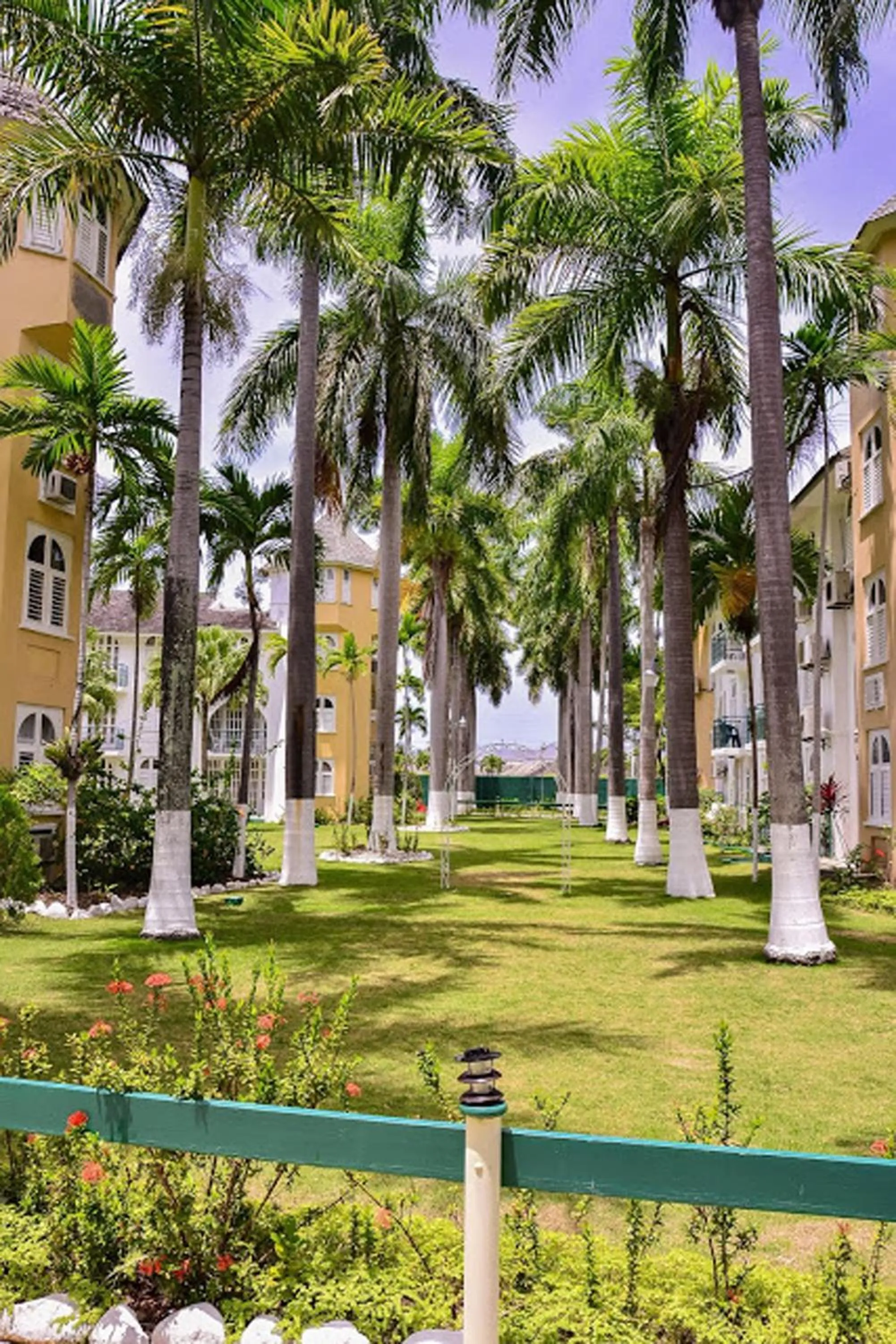 Property building in Conch Shell Beach Studio @ Sandcastles