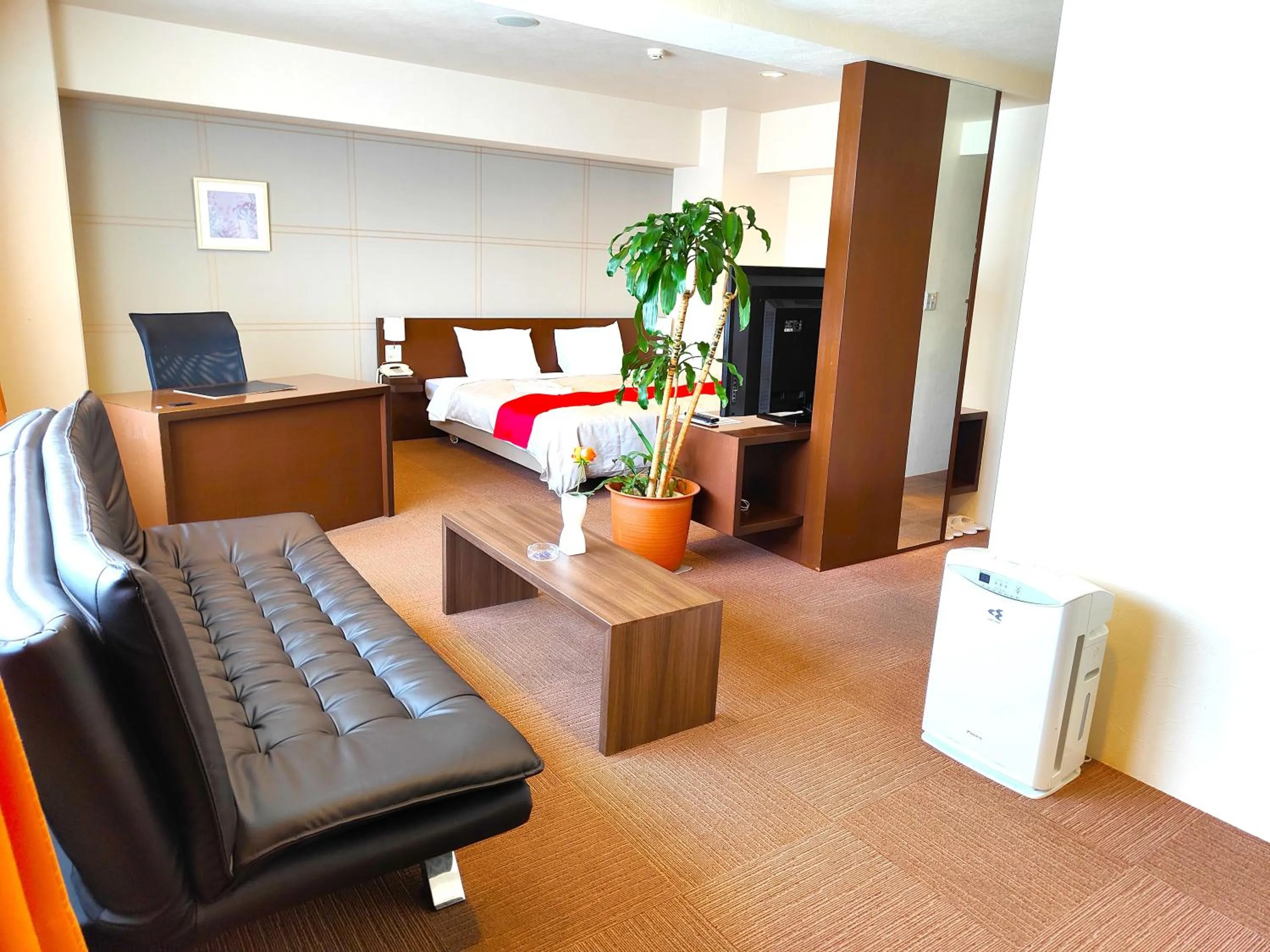 Photo of the whole room, Bed in Kurume Hotel Esprit