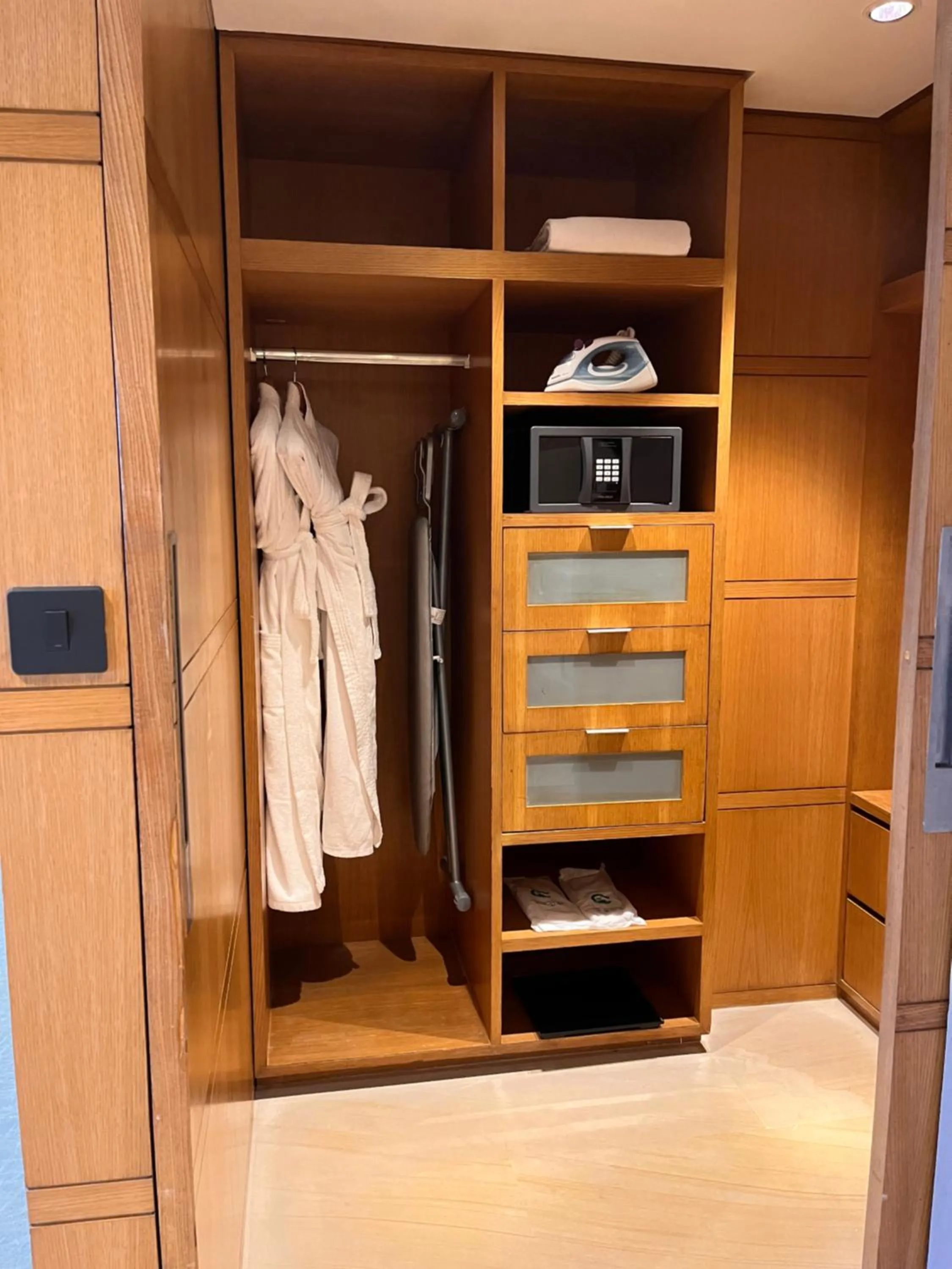 Bathroom in Hyatt Regency Chennai