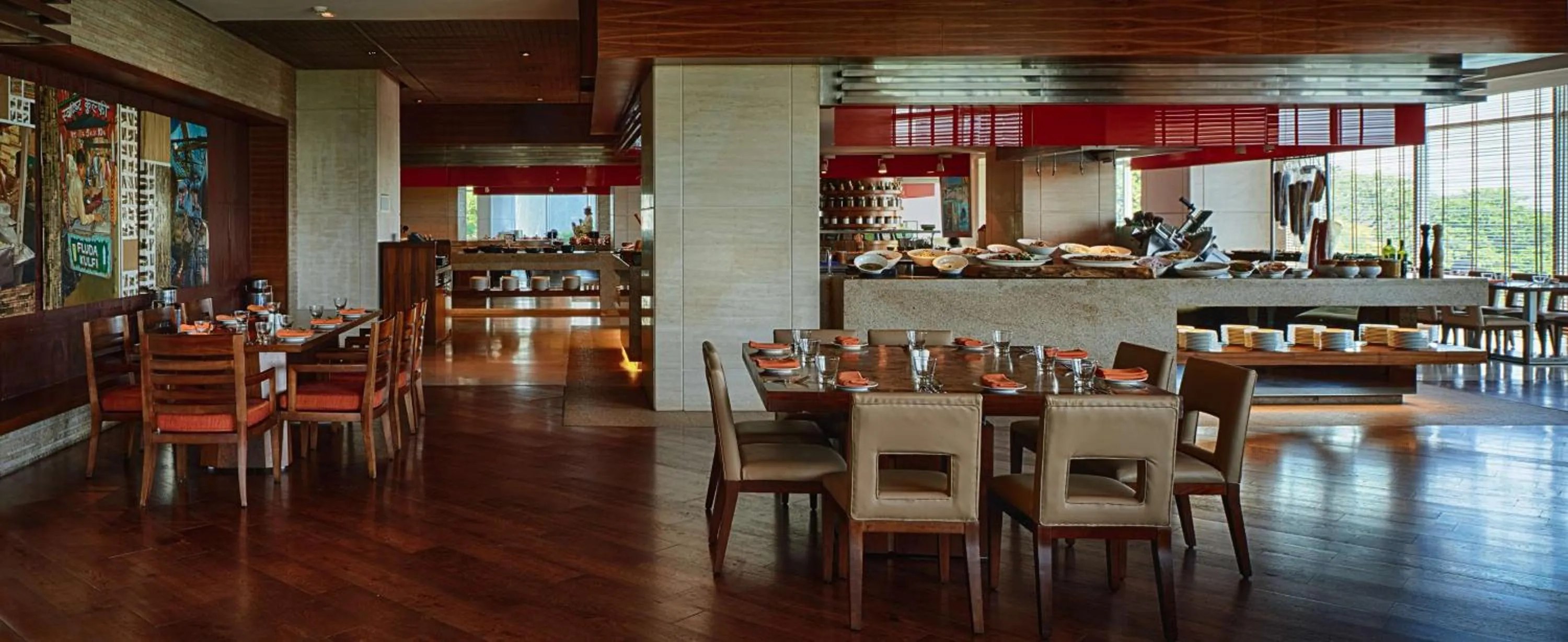 Restaurant/places to eat in Hyatt Regency Chennai