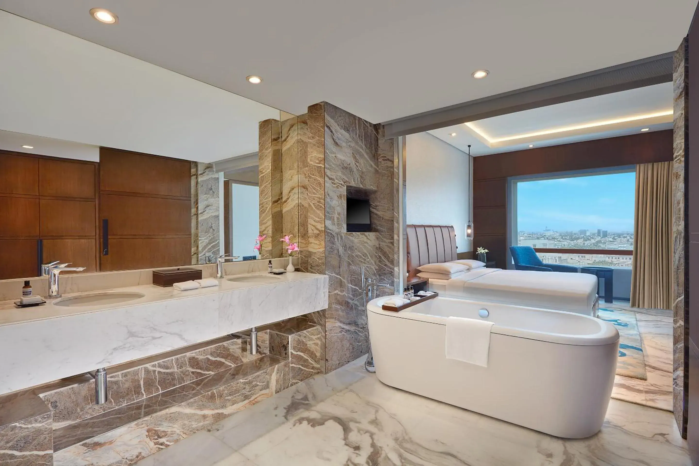 Executive Suite in Hyatt Regency Chennai Executive Suite in Hyatt Regency Chennai