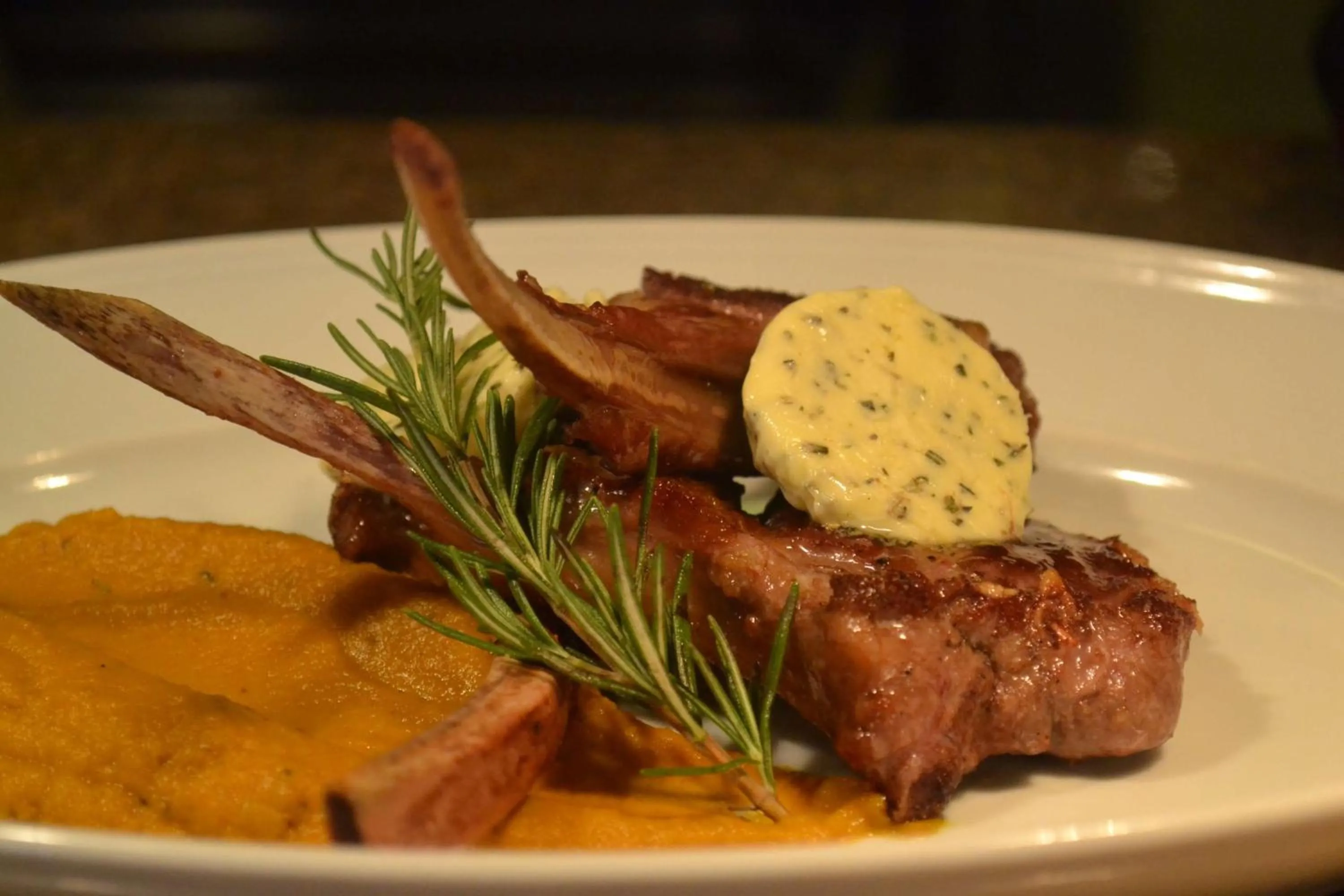 Restaurant/places to eat in Hyatt Regency Chennai