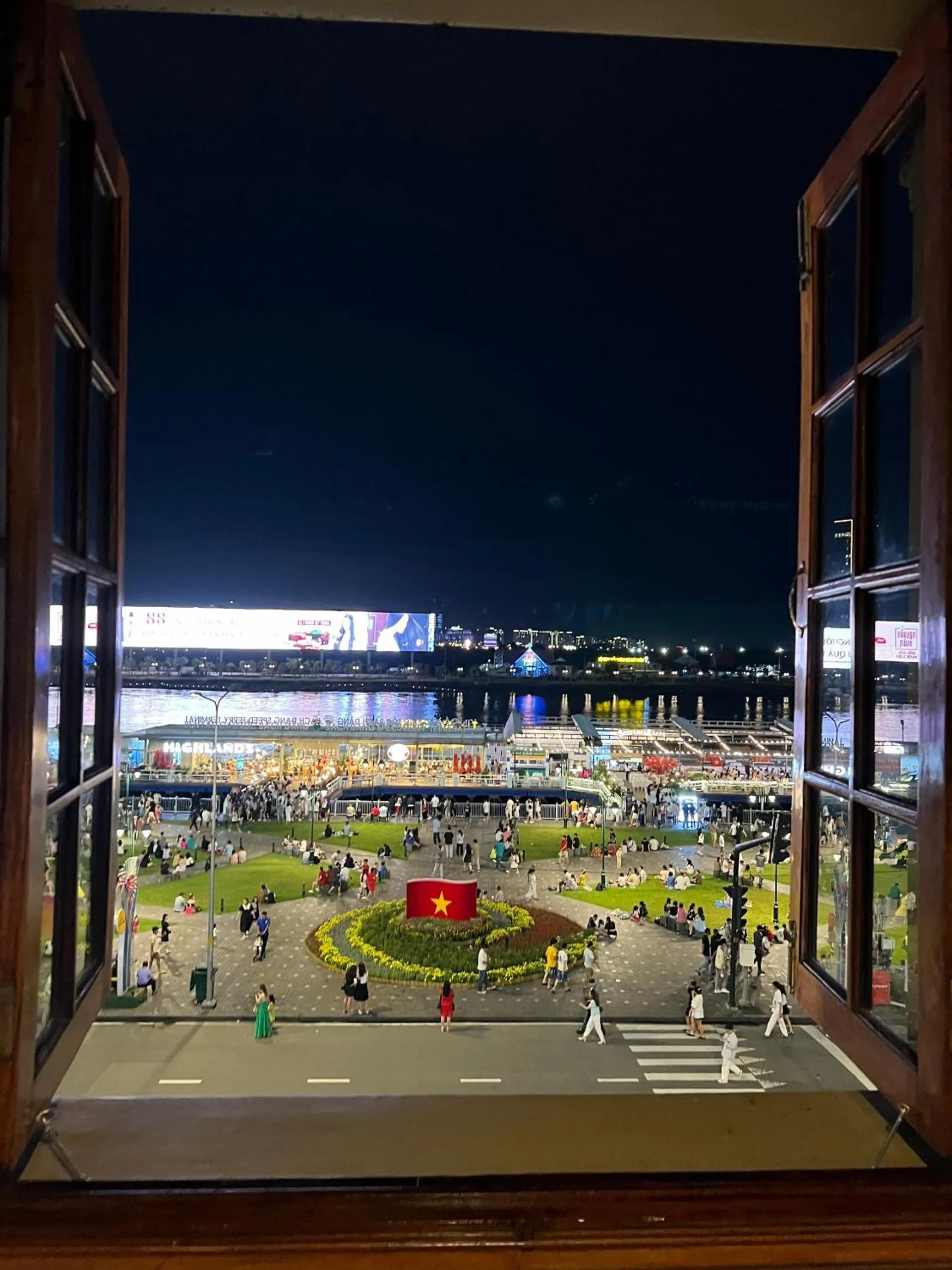 Riverside Hotel Saigon