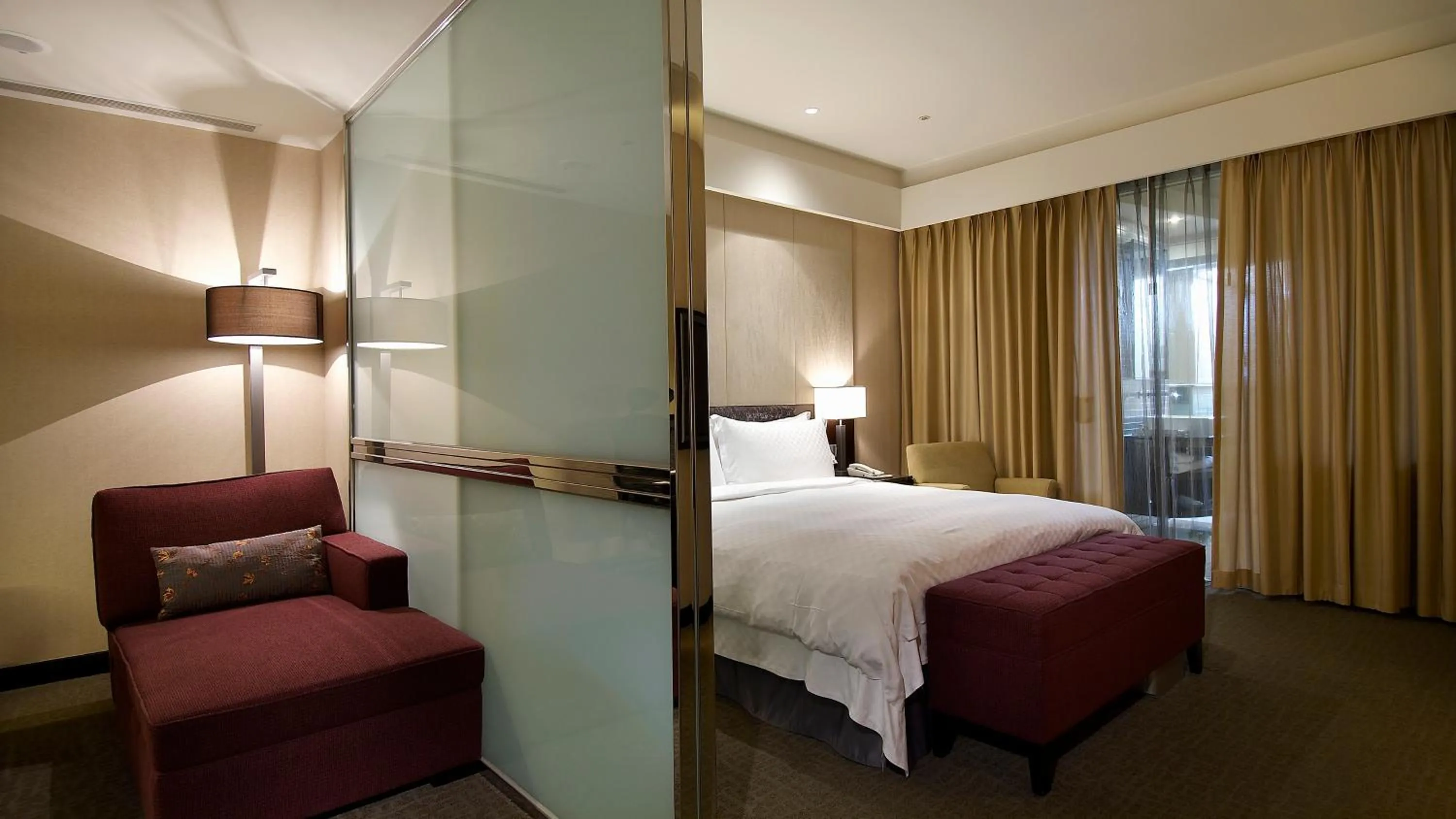 Bed in The Tango Hotel Taipei XinYi