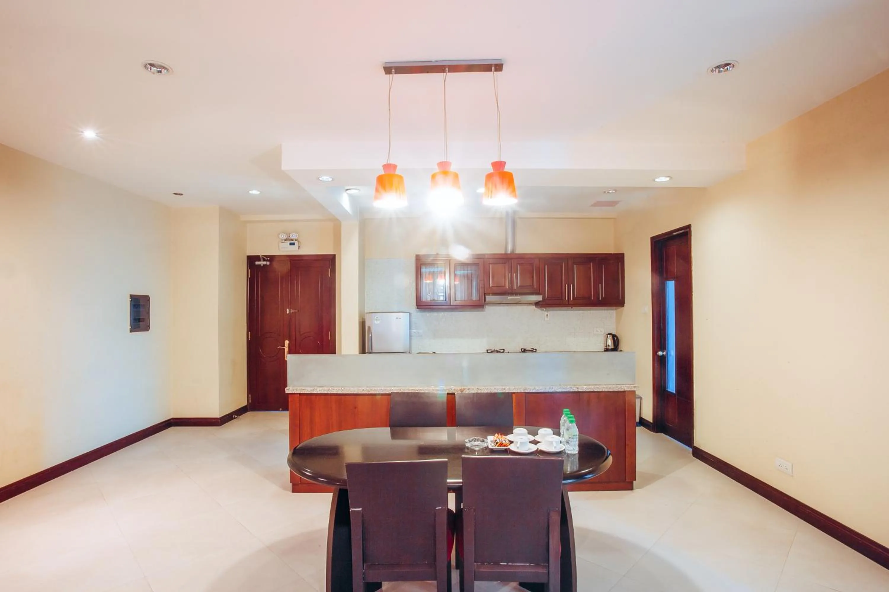 Kitchen or kitchenette in Vinh Trung Plaza Hotel