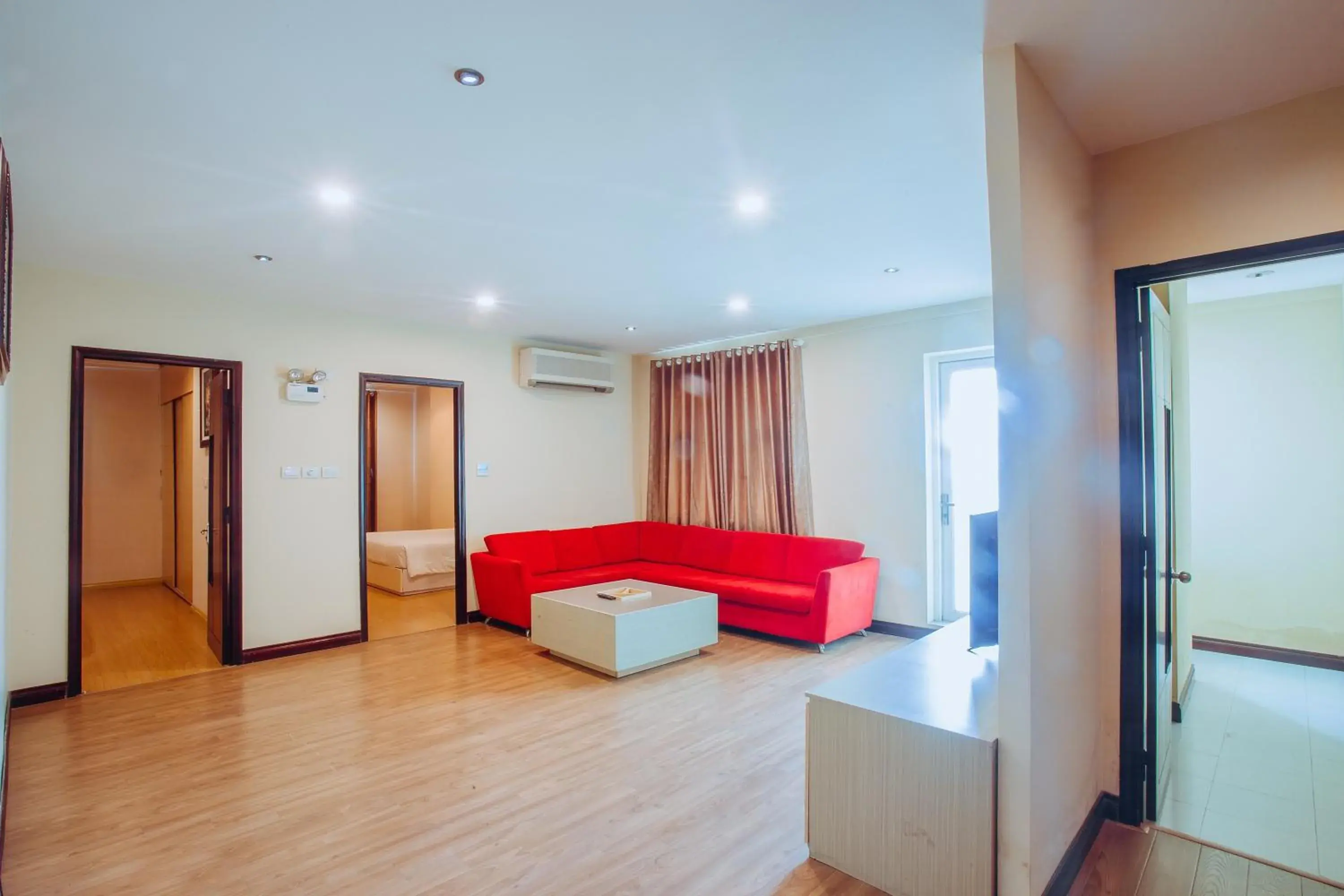 Two-Bedroom Apartment in Vinh Trung Plaza Hotel Two-Bedroom Apartment in Vinh Trung Plaza Hotel