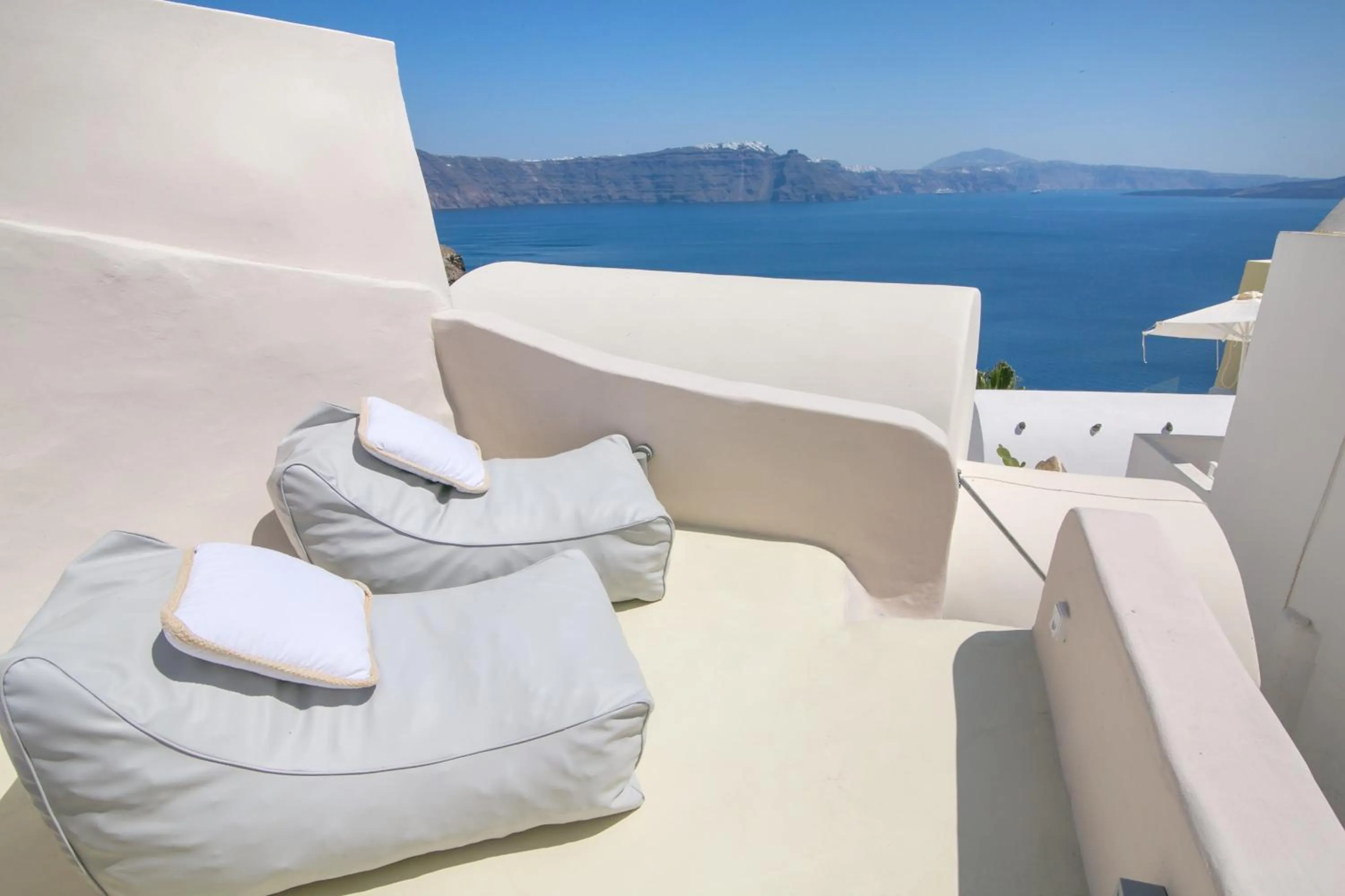 Sea view in Morfi Cave House