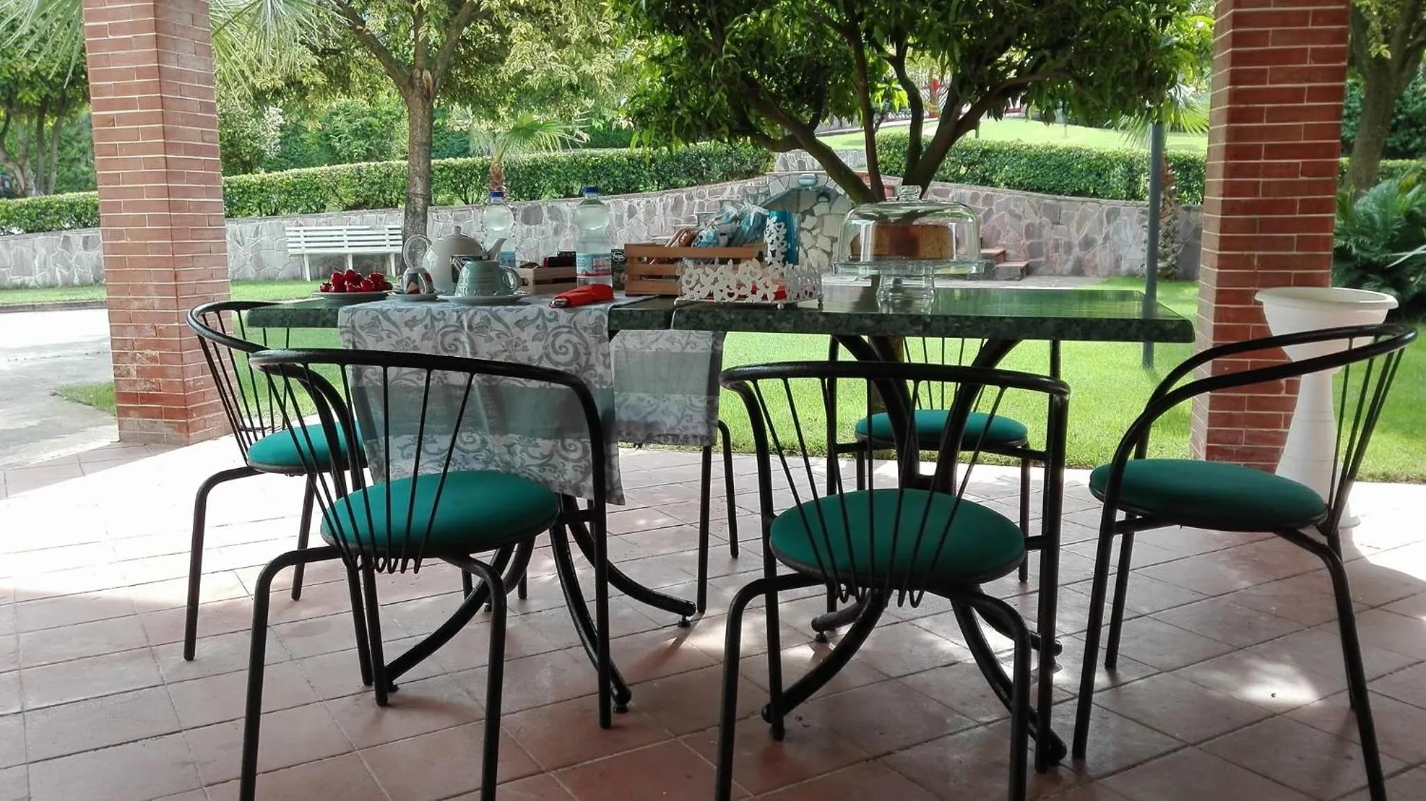 Garden view in B&B sentiero romantico