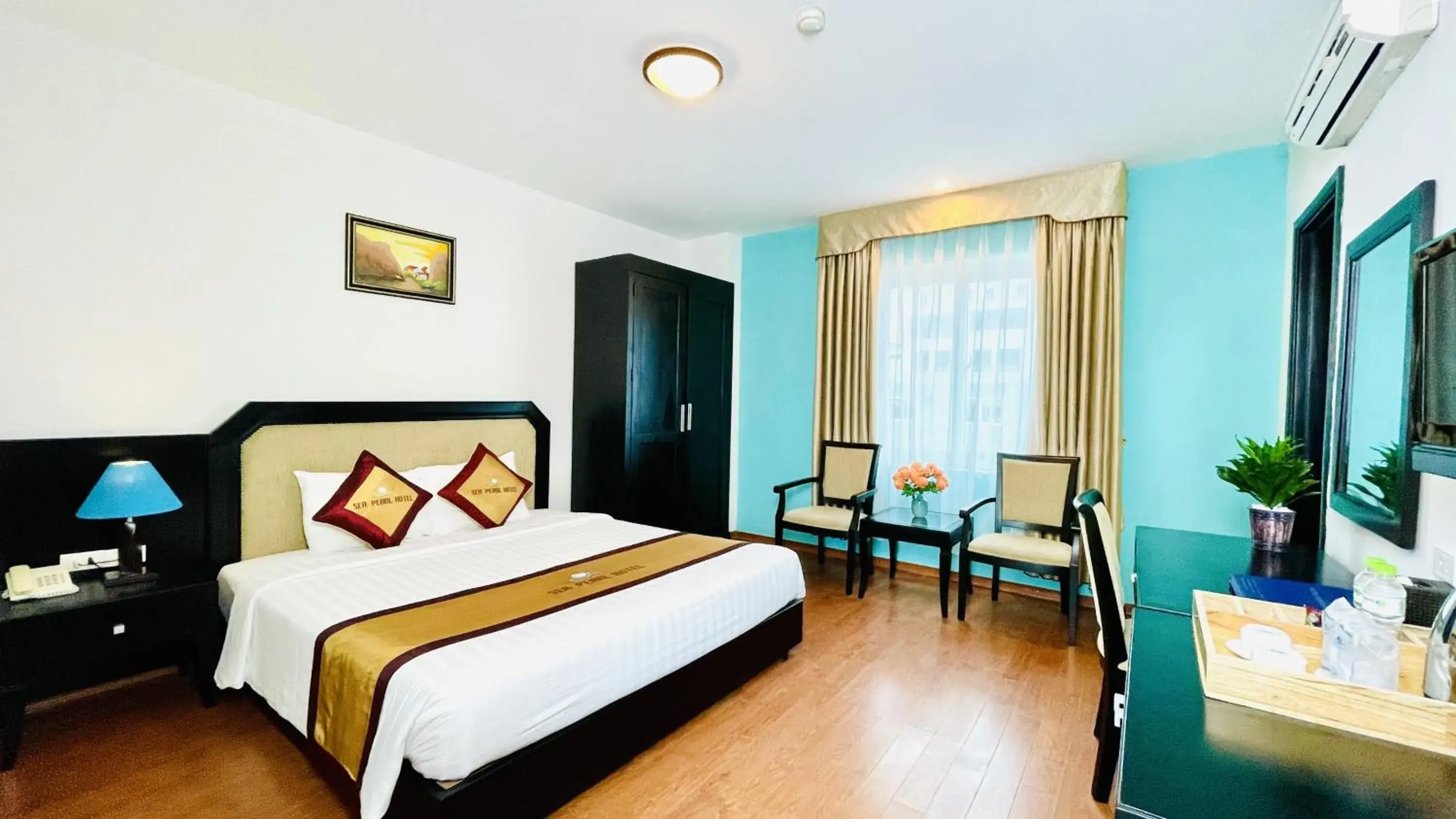 Standard Double or Twin Room in Sea Pearl Cat Ba Hotel Standard Double or Twin Room in Sea Pearl Cat Ba Hotel