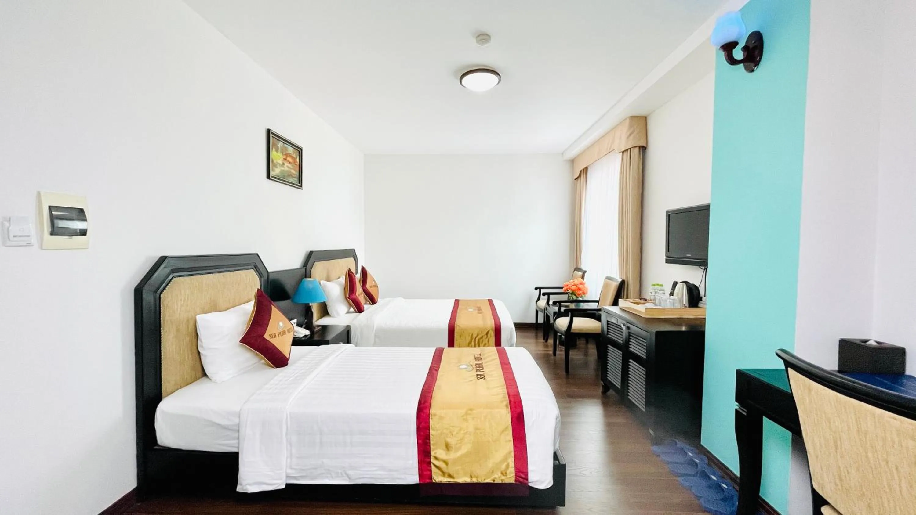 Bedroom, Bed in Sea Pearl Cat Ba Hotel