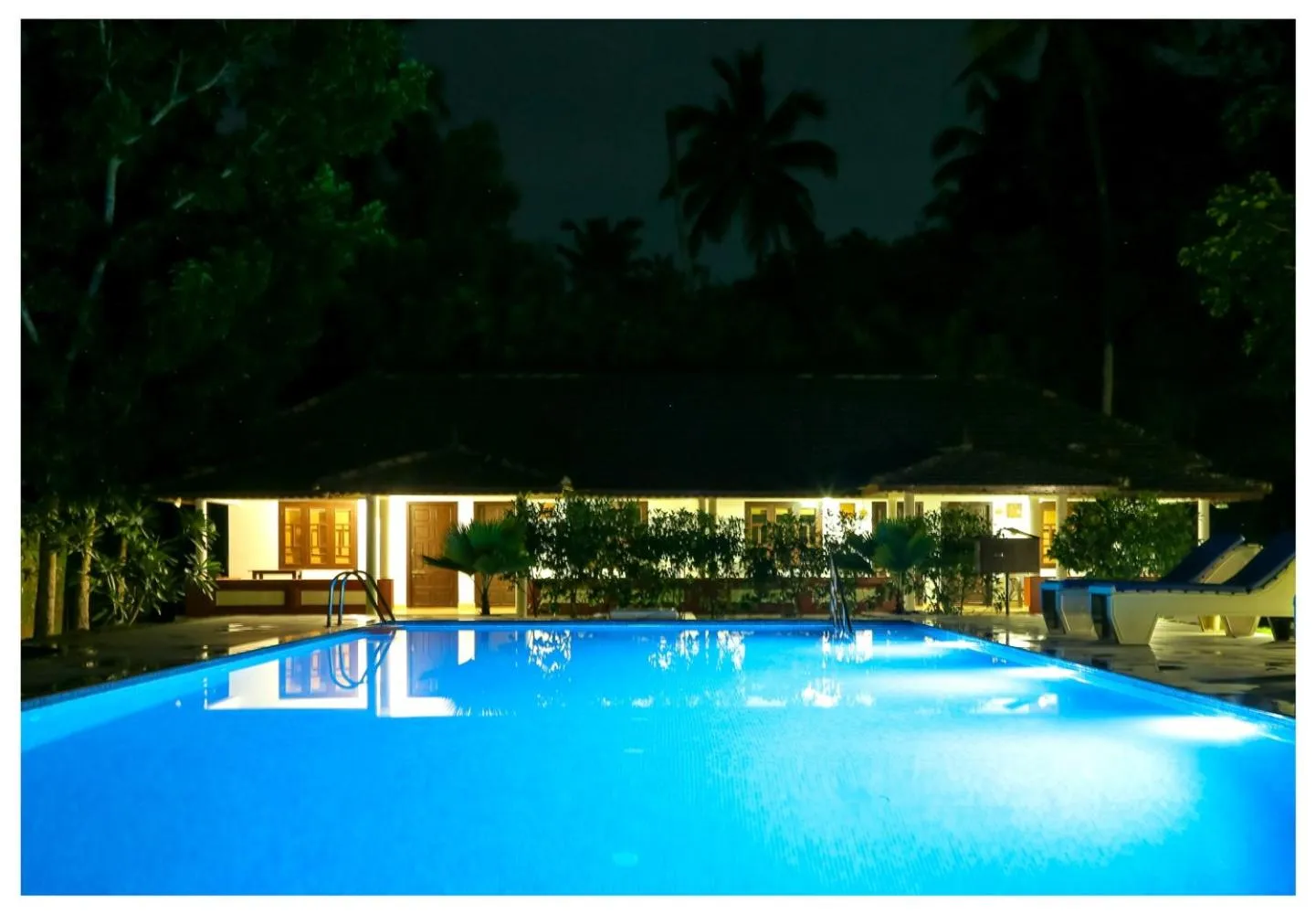 Swimming pool in Seclude Kerala, Marari Sands