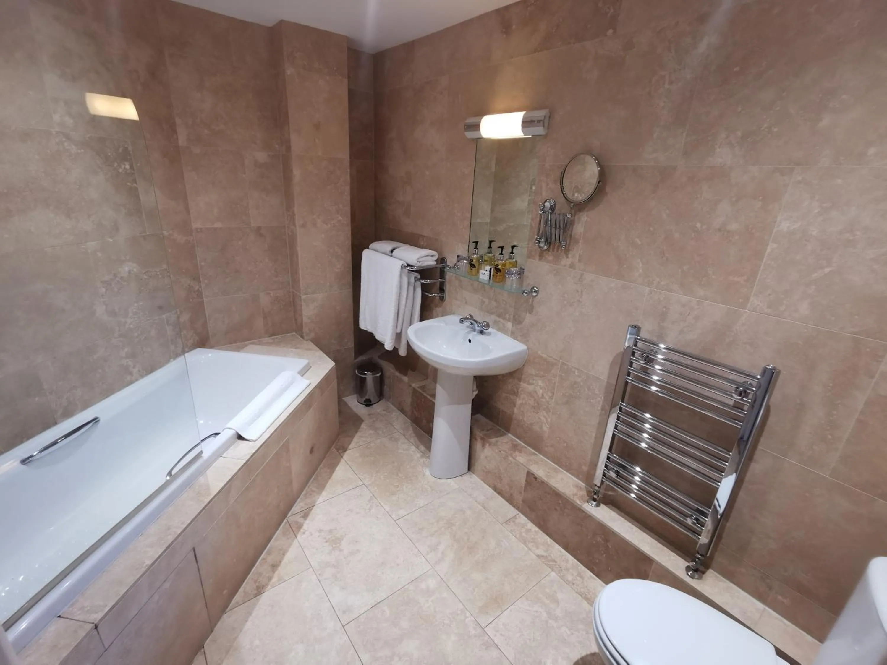 Bathroom in Rose in Vale Country House Hotel