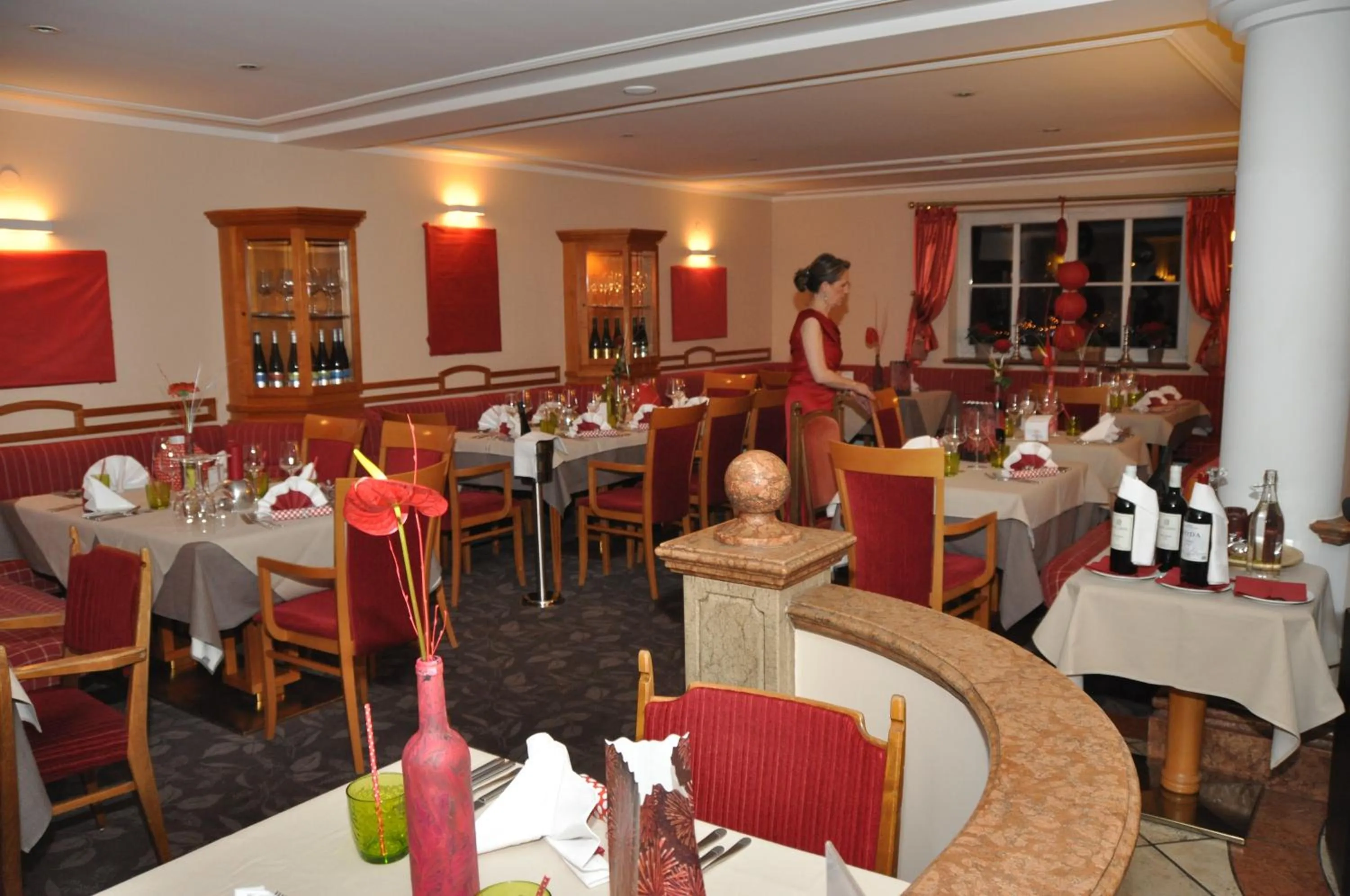 Restaurant/places to eat in Impuls Hotel Tirol