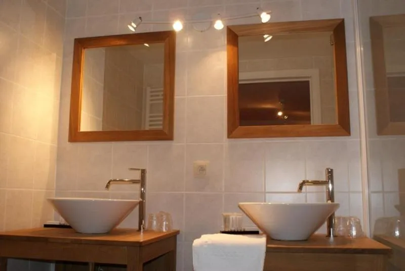 Bathroom in Auberge Le Temps des Saveurs