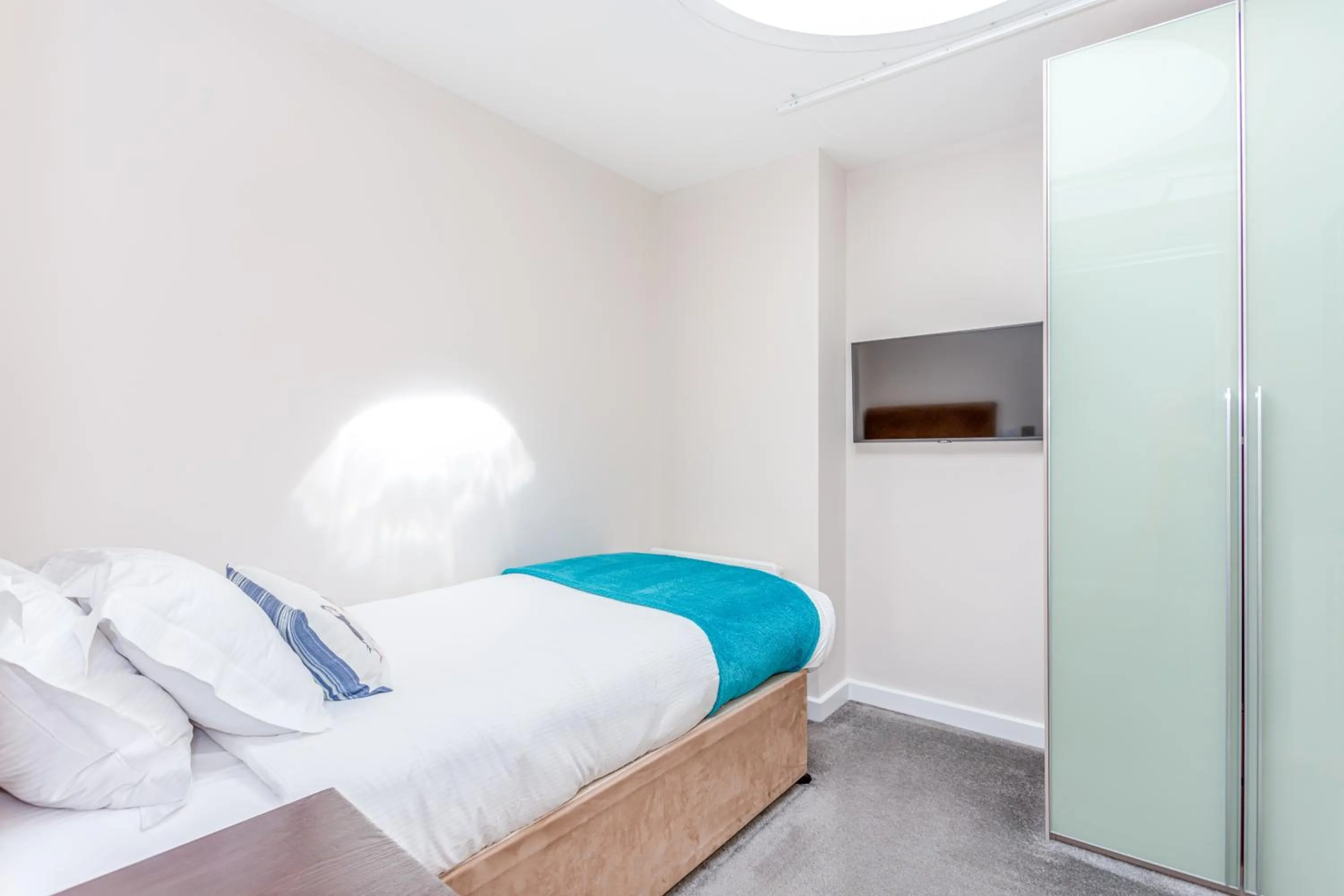 Bed in Captain's Club Hotel & Spa