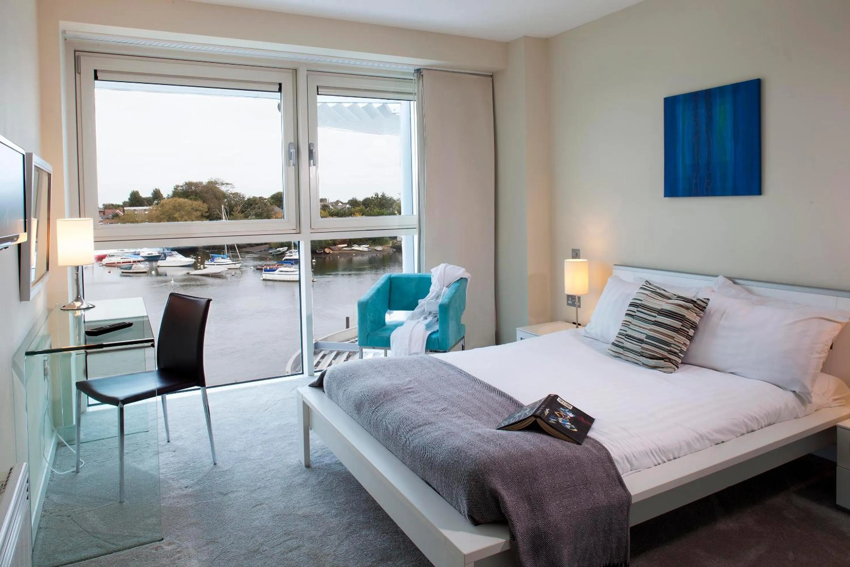 Bed in Captain's Club Hotel & Spa