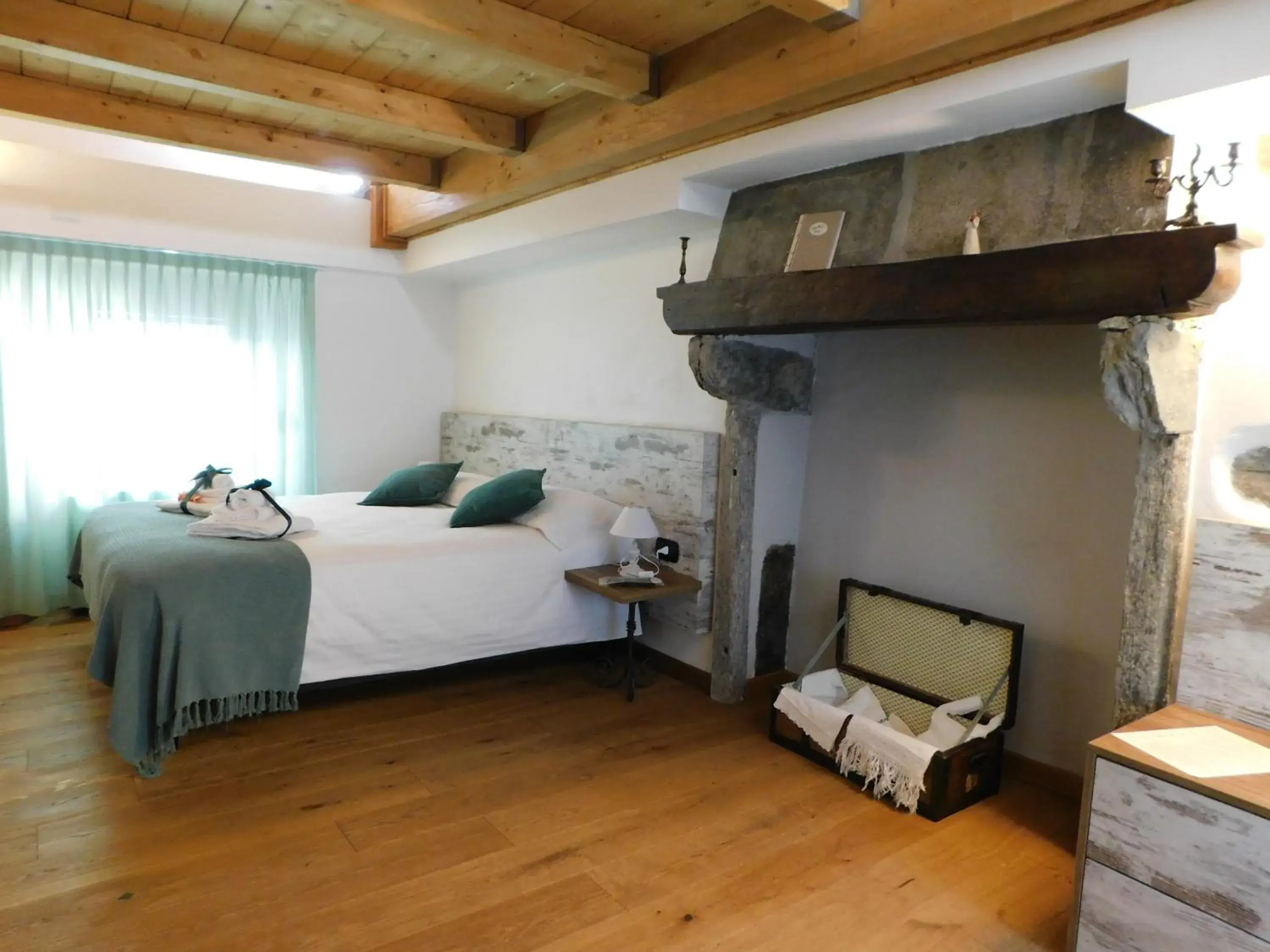 Deluxe Junior Suite in NicoMat Rooms Deluxe Junior Suite in NicoMat Rooms