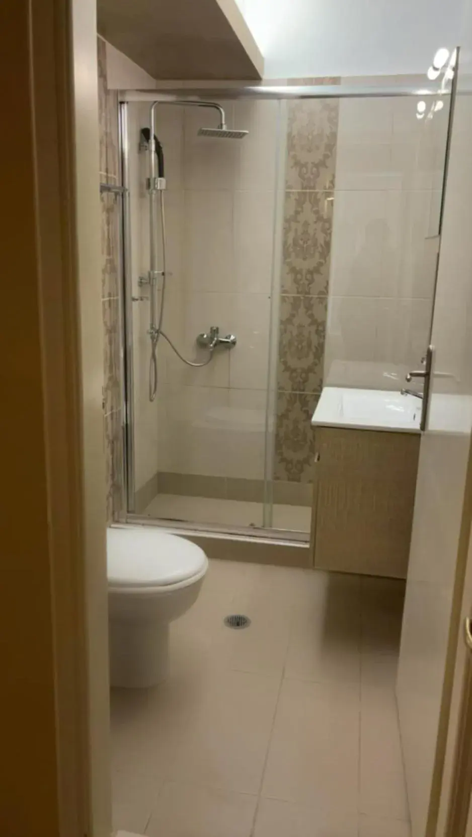 Deluxe Junior Suite in Delfini Beach Hotel & Suites Deluxe Junior Suite in Delfini Beach Hotel & Suites