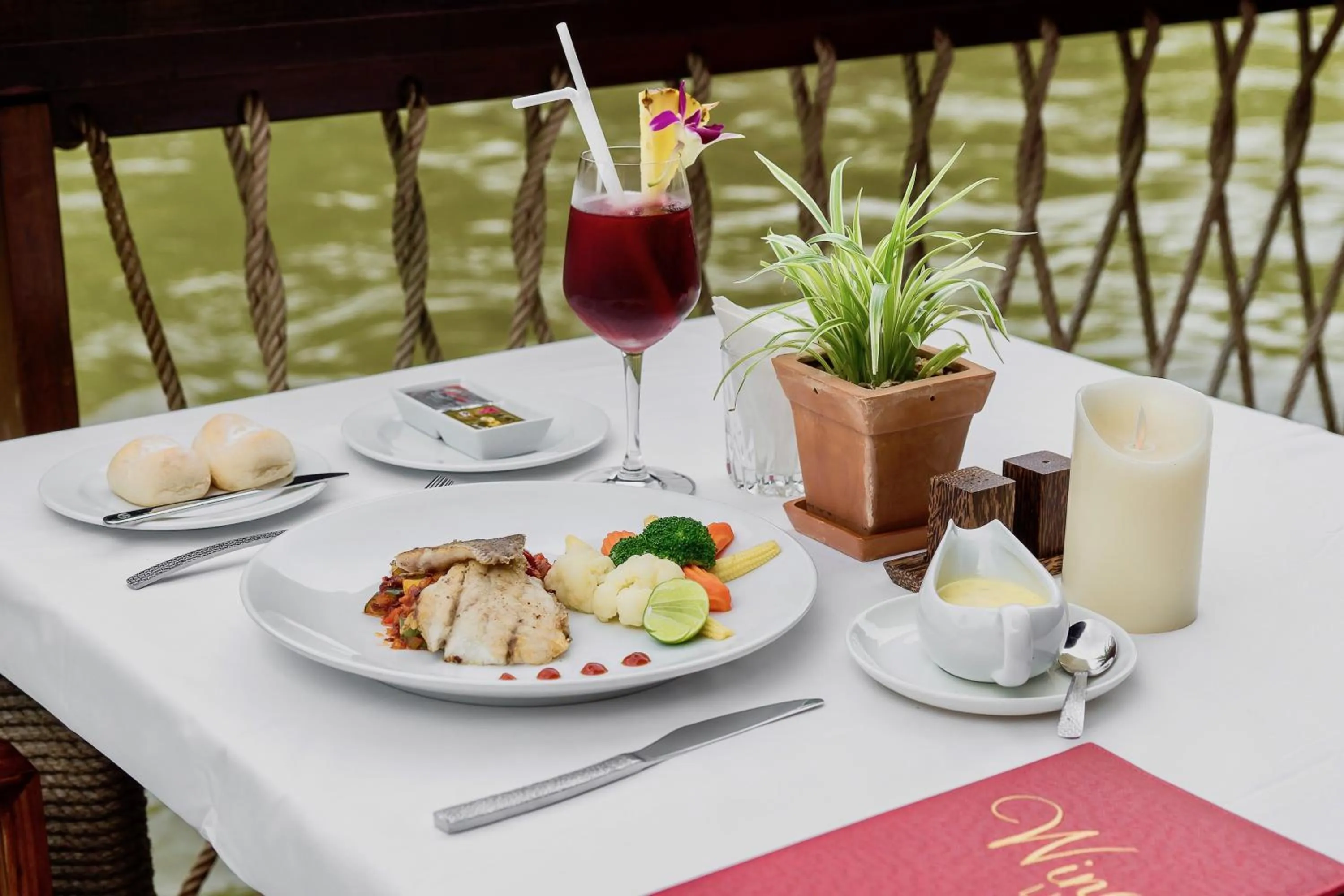 Food in The Float House River Kwai