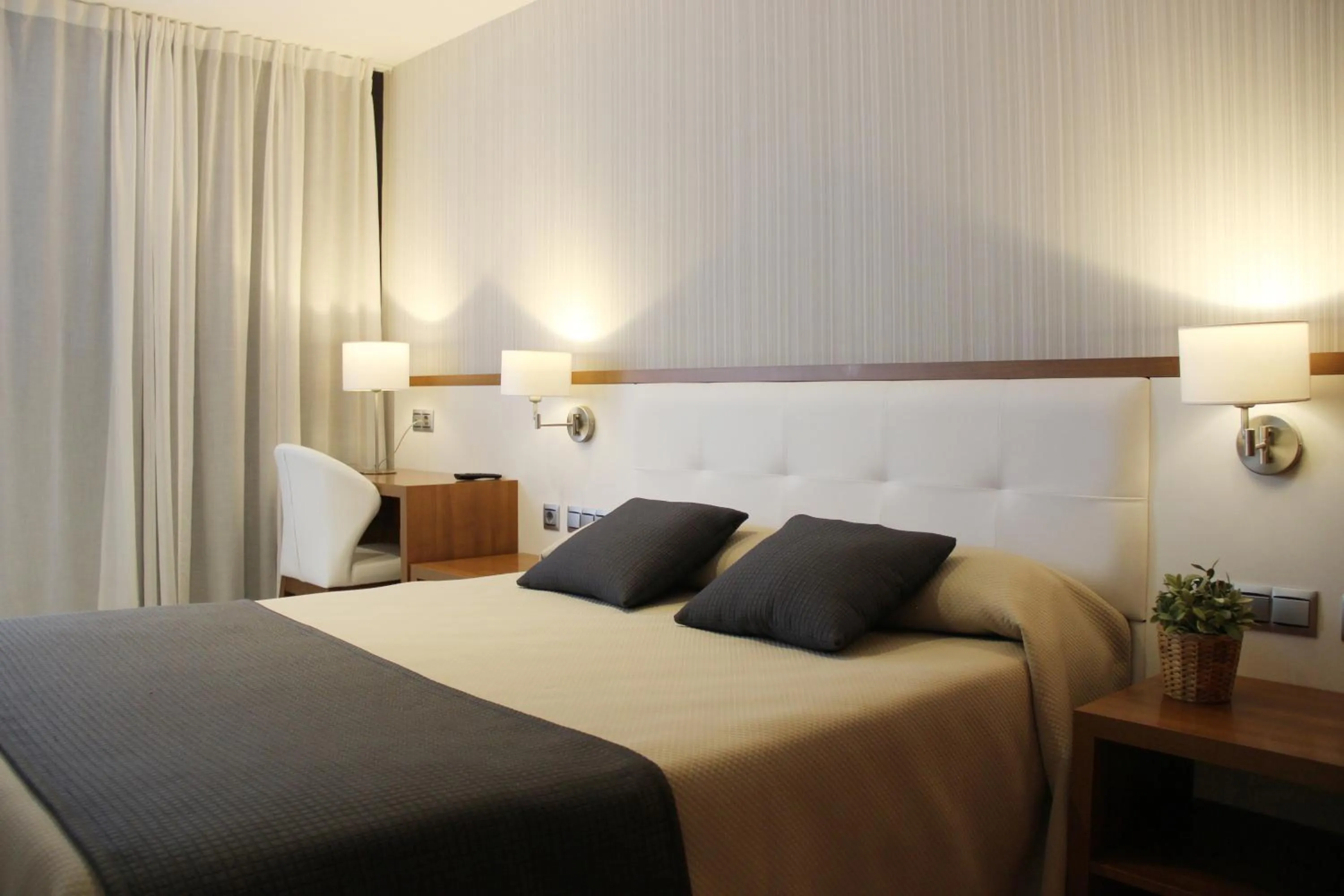Bed in Hotel Teruel