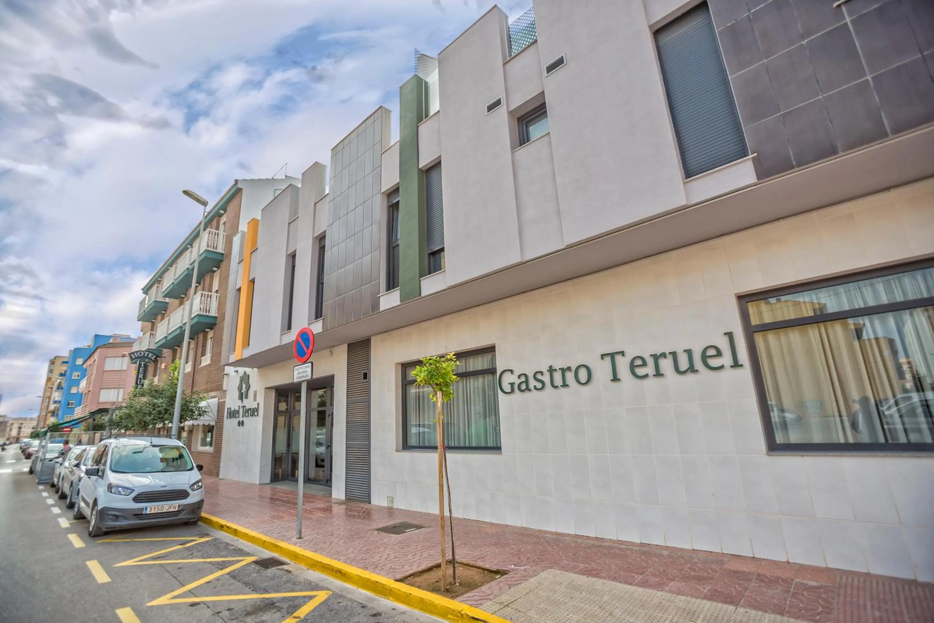 Property building in Hotel Teruel