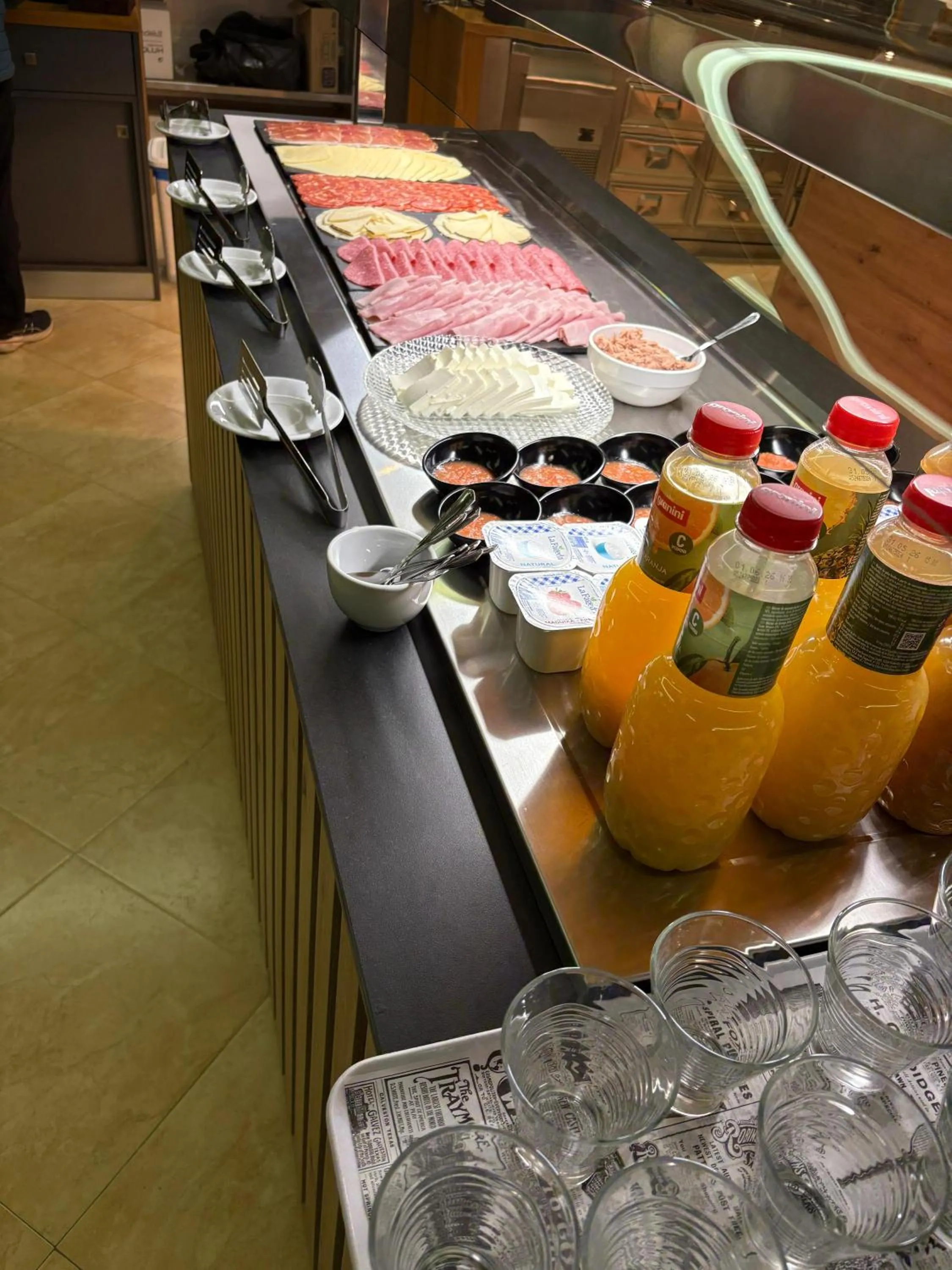 Food and drinks in Hotel Teruel