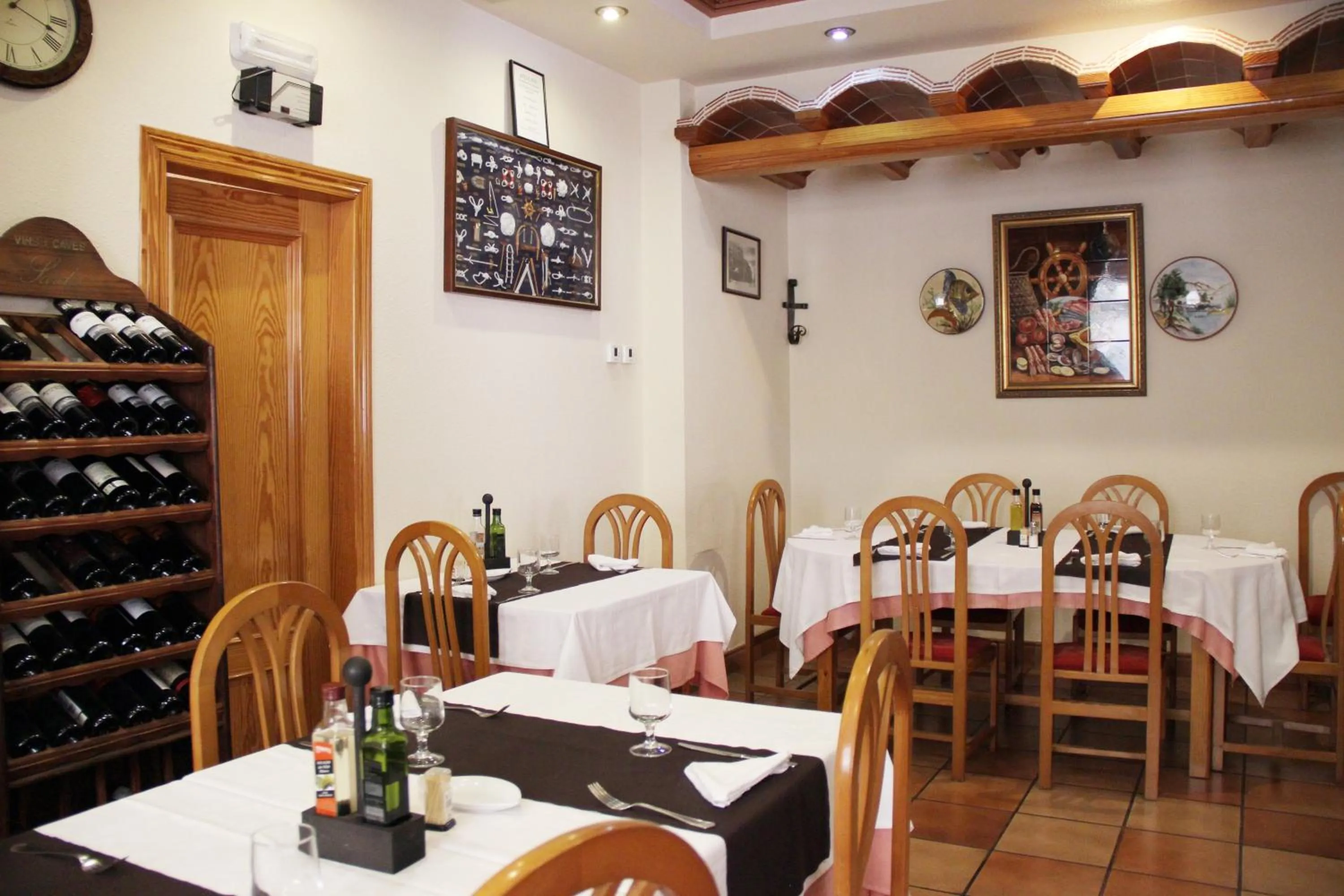 Restaurant/places to eat in Hotel Teruel