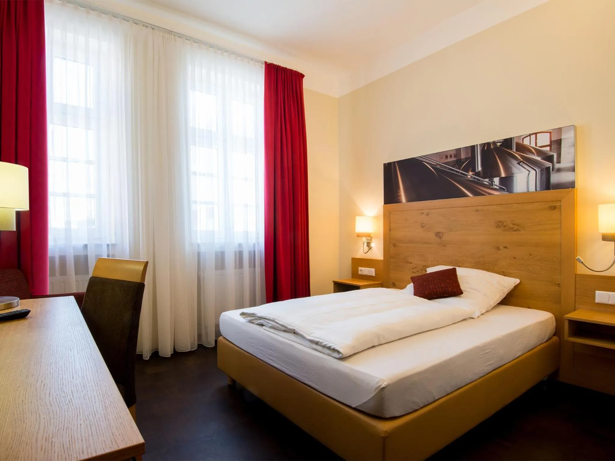 Decorative detail, Bed in Hotel Brauereigasthof Amberger