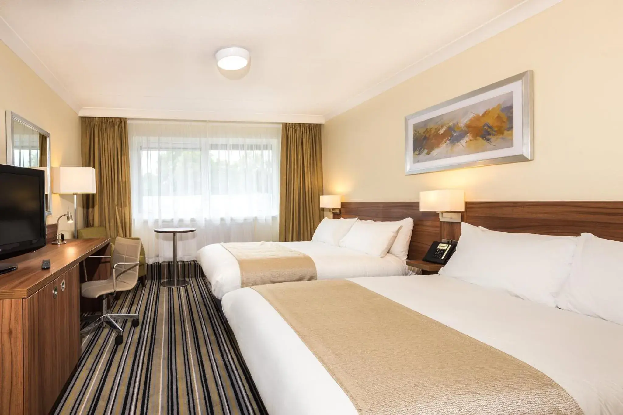 Standard Double Room with Two Double Beds in Holiday Inn Lancaster by IHG Standard Double Room with Two Double Beds in Holiday Inn Lancaster by IHG