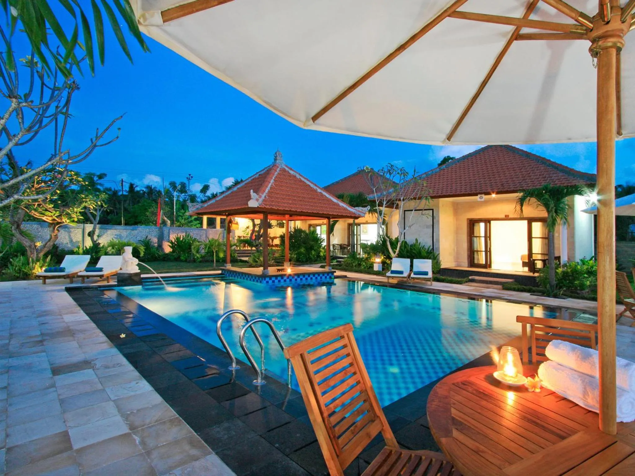 Swimming pool in Pondok Jenggala