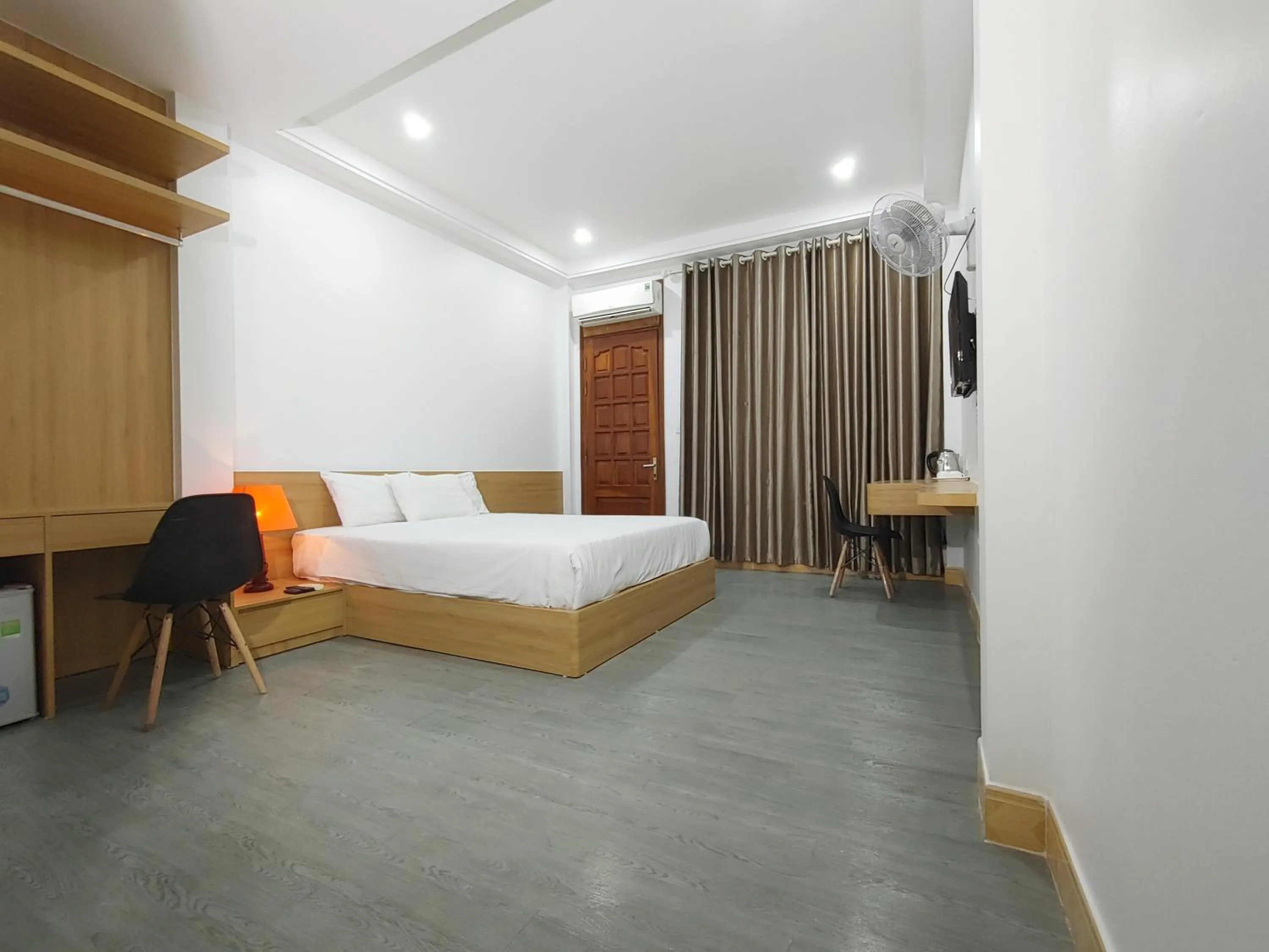 Bedroom, Bed in Hanoi Discovery Old Quarter Hotel