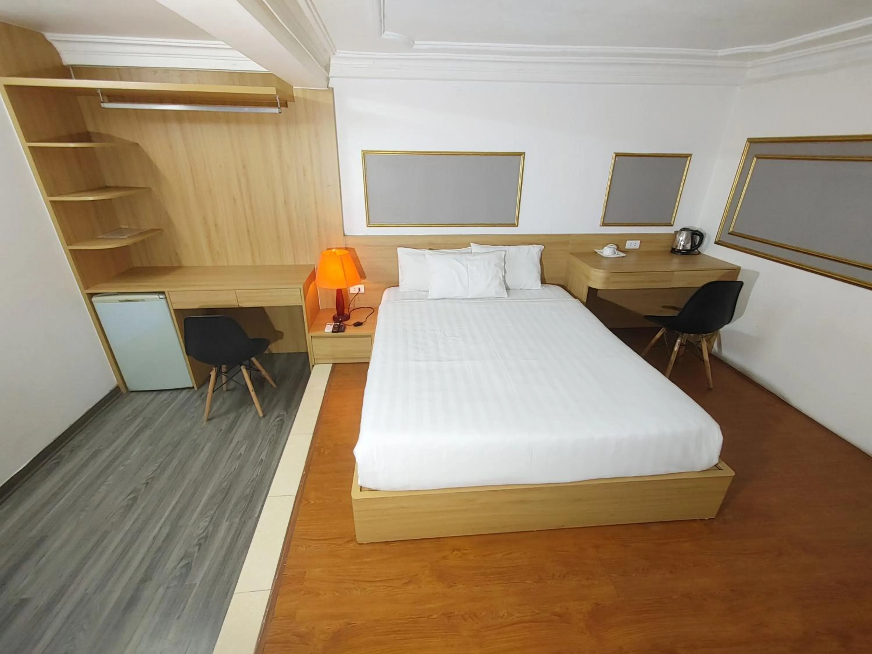 Bedroom, Bed in Hanoi Discovery Old Quarter Hotel