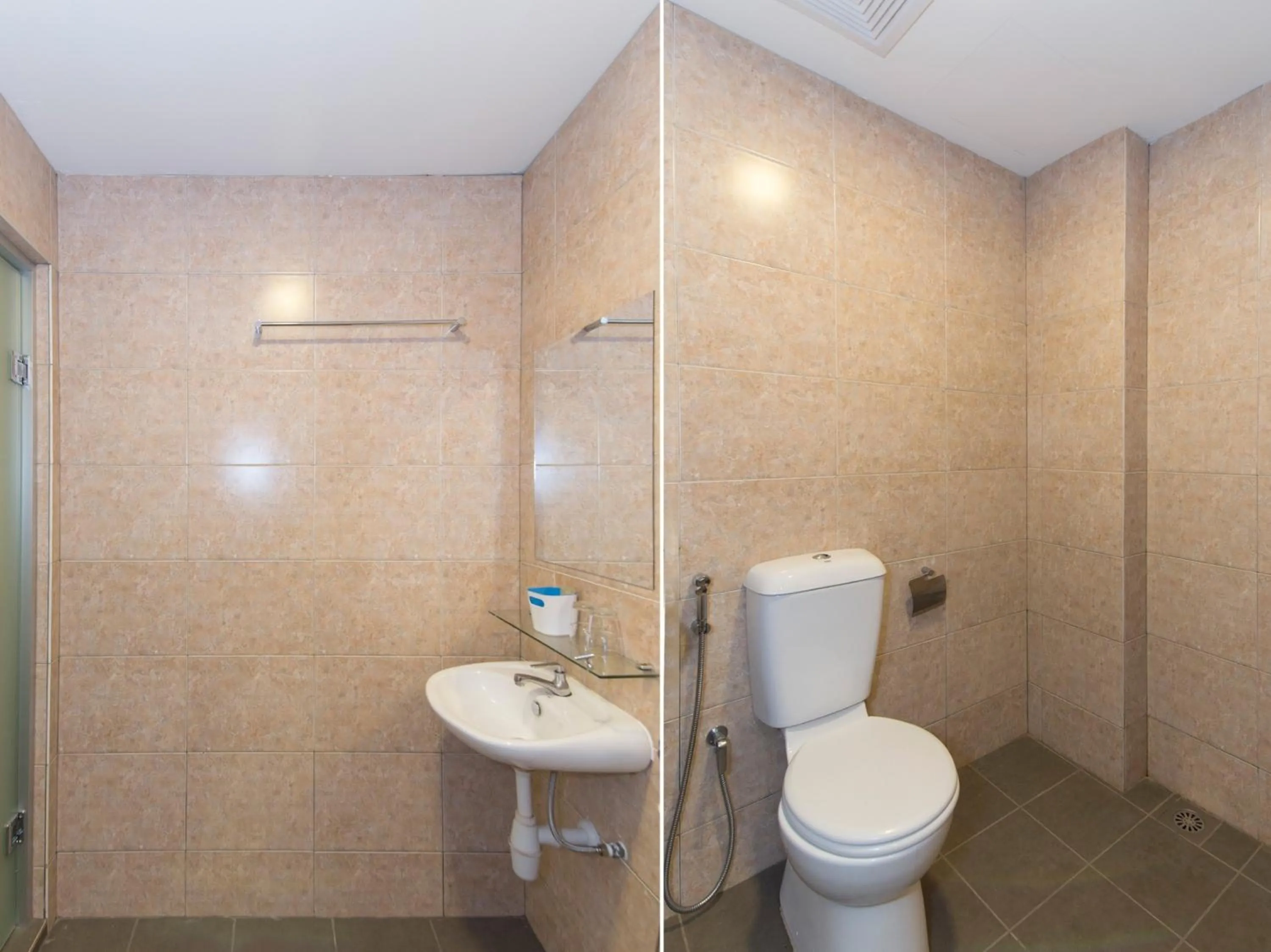 Bathroom in Fumah Hotel Kepong