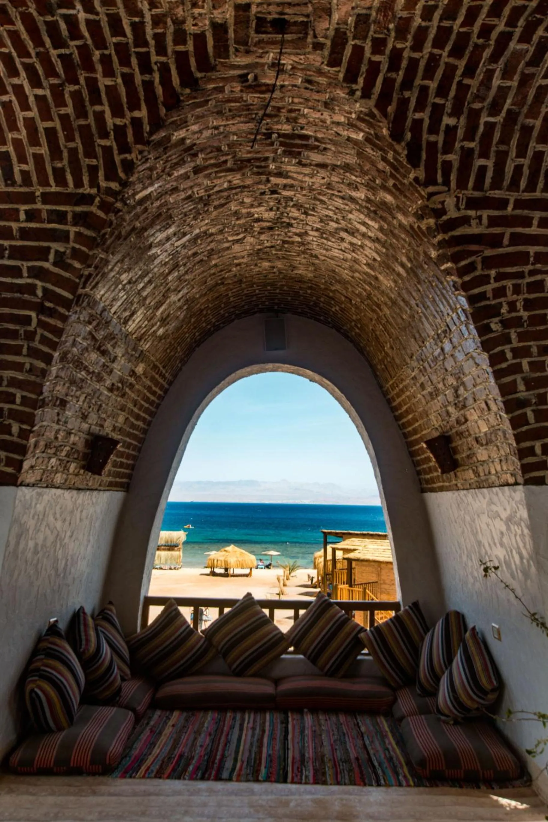 Day in Paradise Sweir