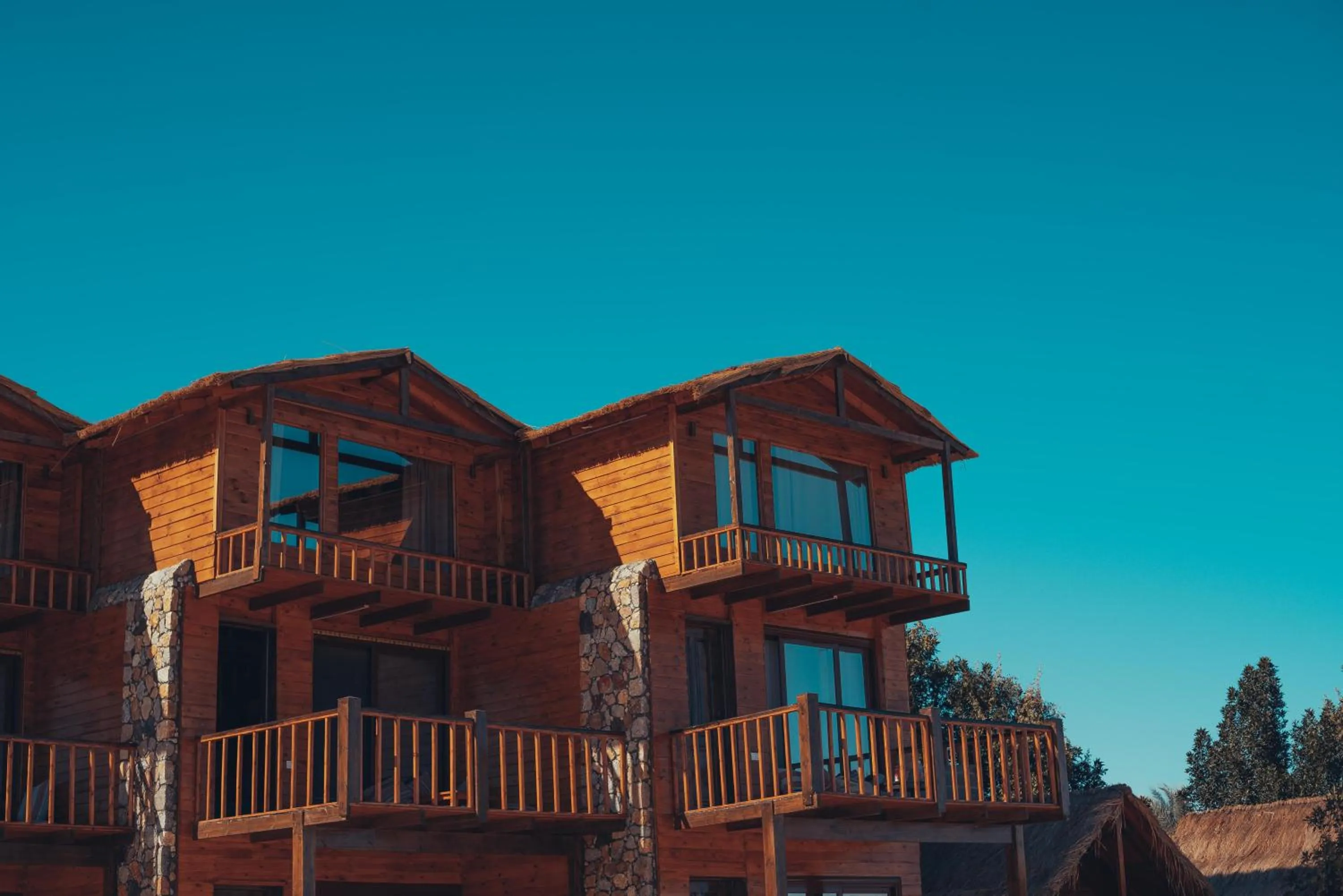 Property building in Paradise Sweir