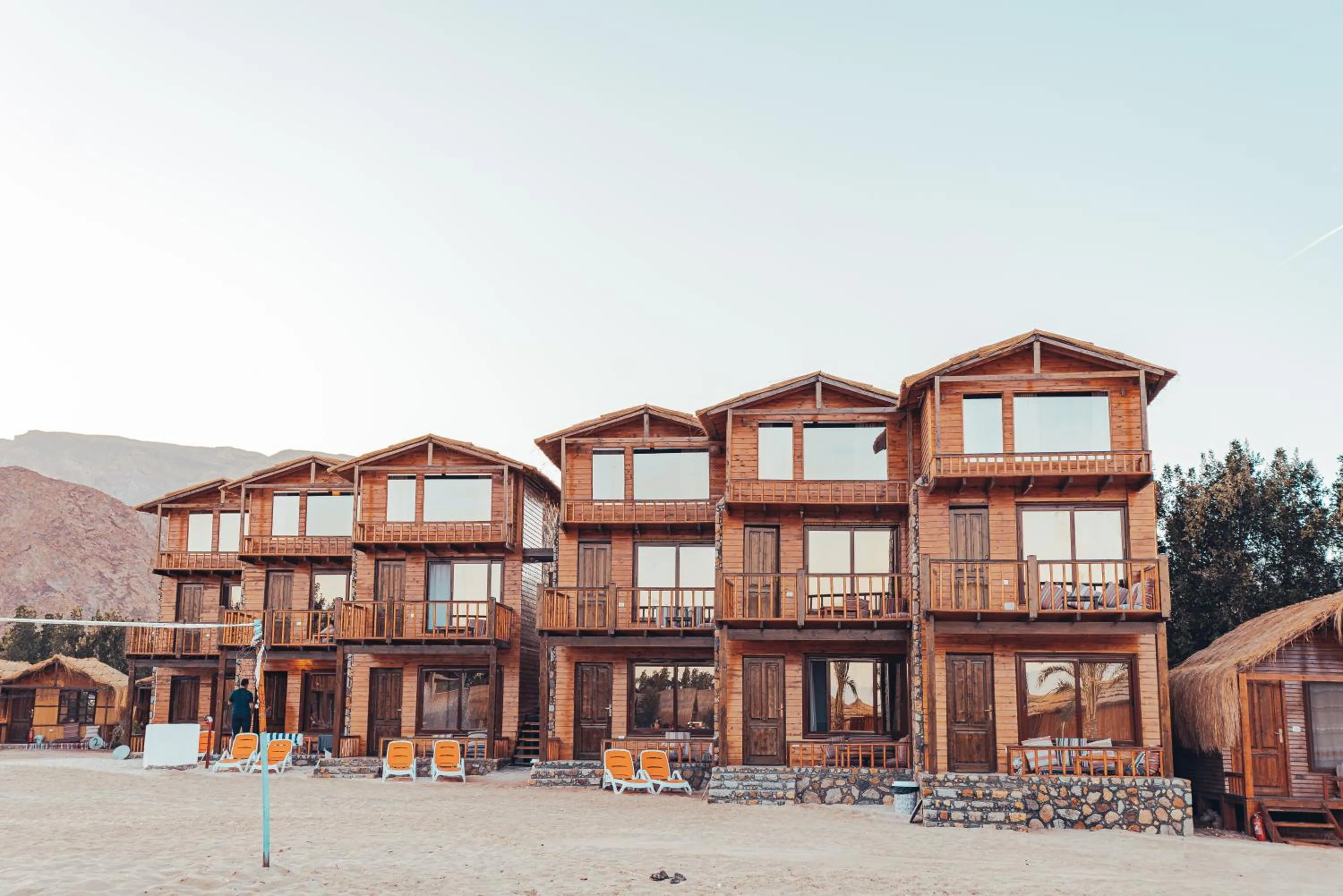 Property building in Paradise Sweir