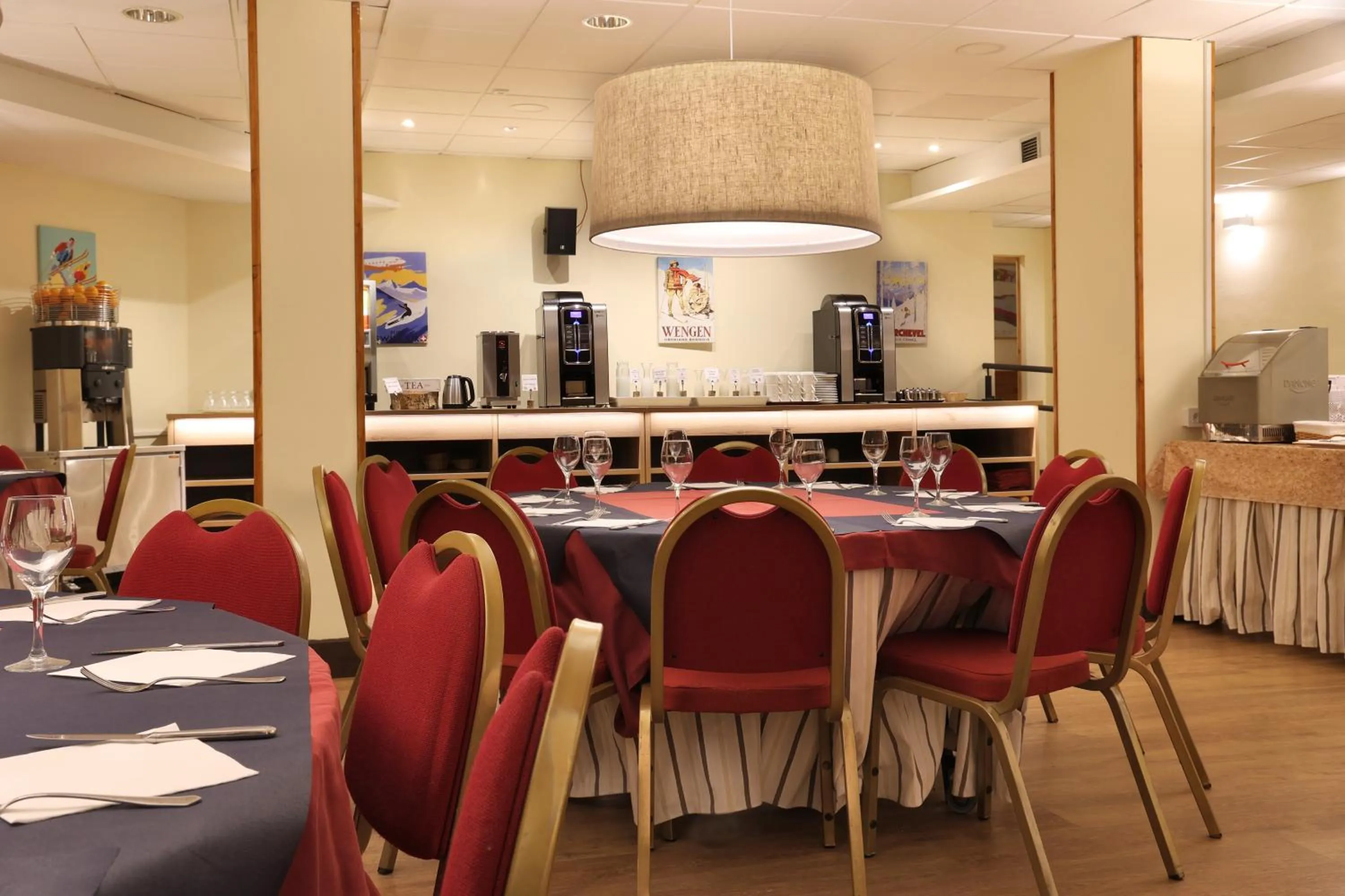 Restaurant/places to eat in Hotel Vilagaros