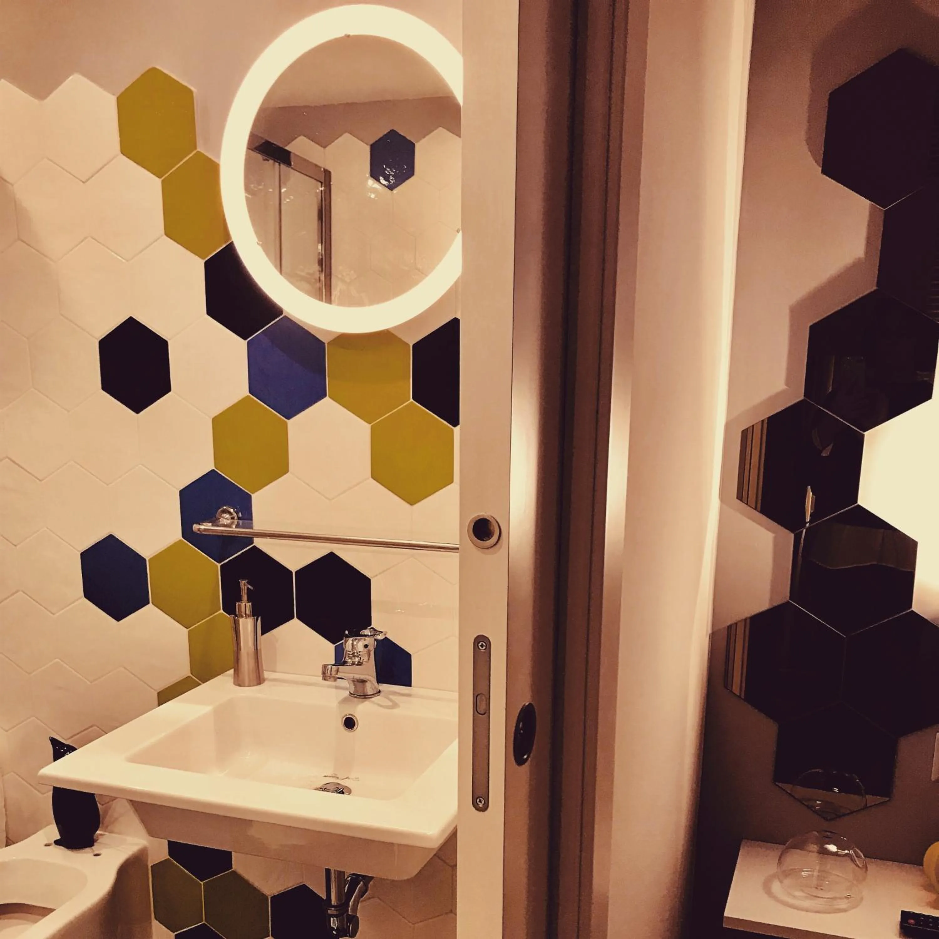 Bathroom in Arianiello Suite a due passi dal Cristo Velato