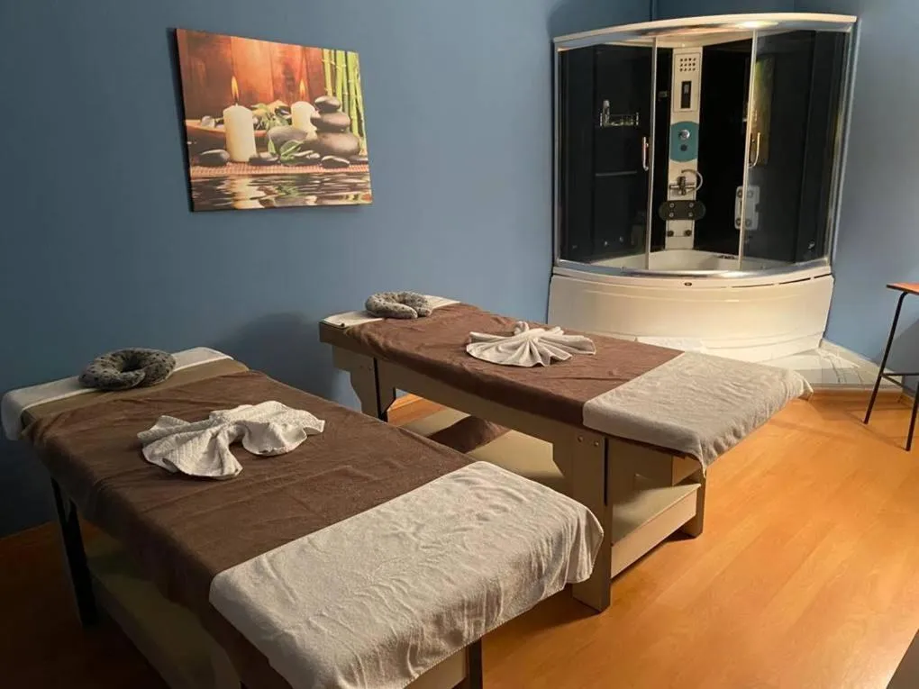 Massage, Bed in Paradise Island Hotel