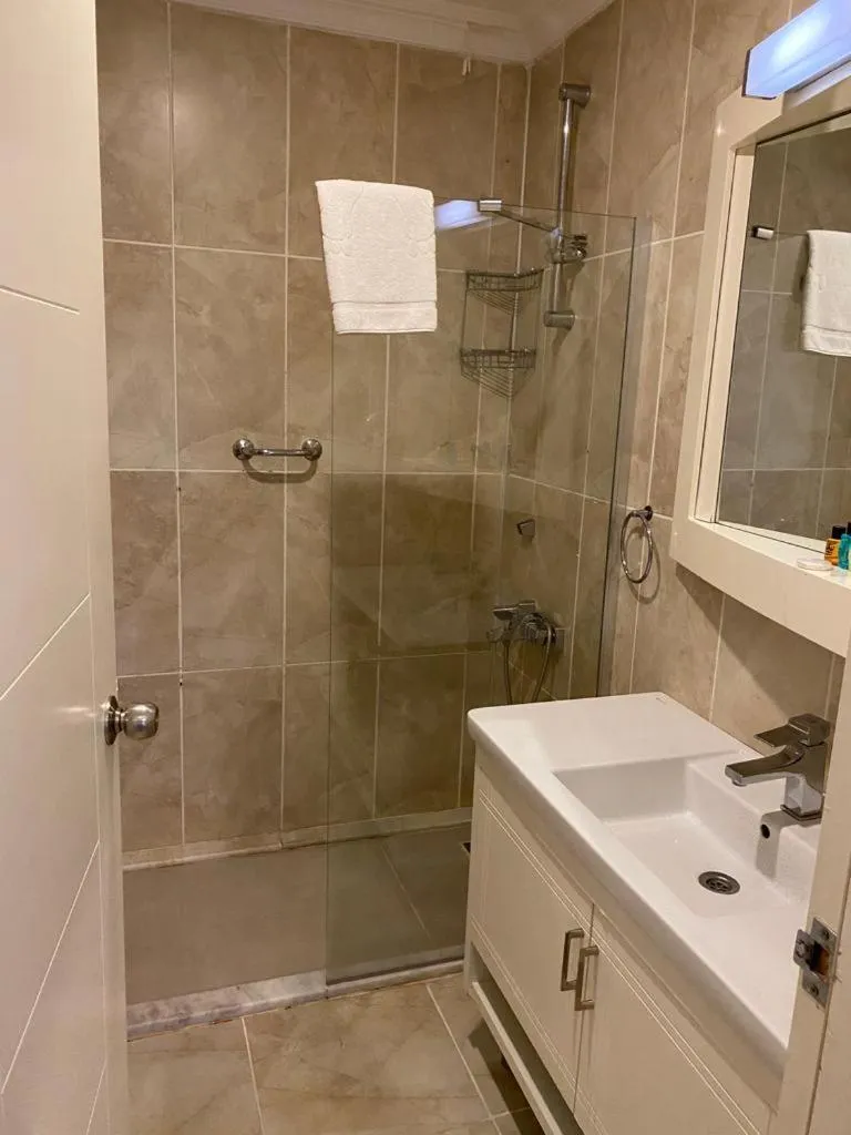 Paradise Island Hotel