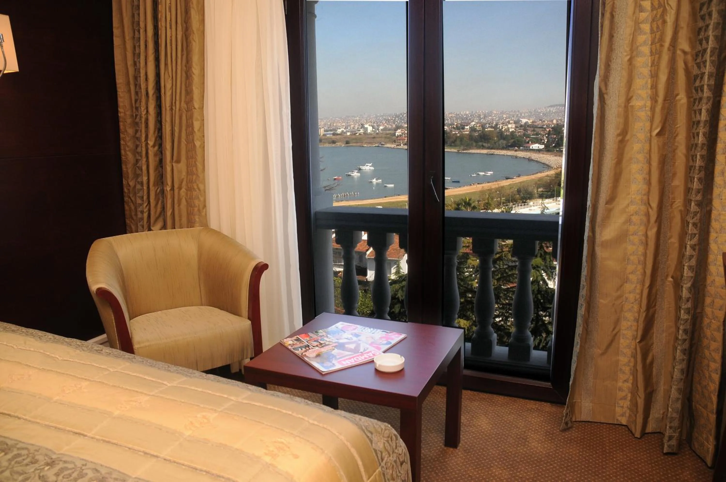 Decorative detail in Paradise Island Hotel