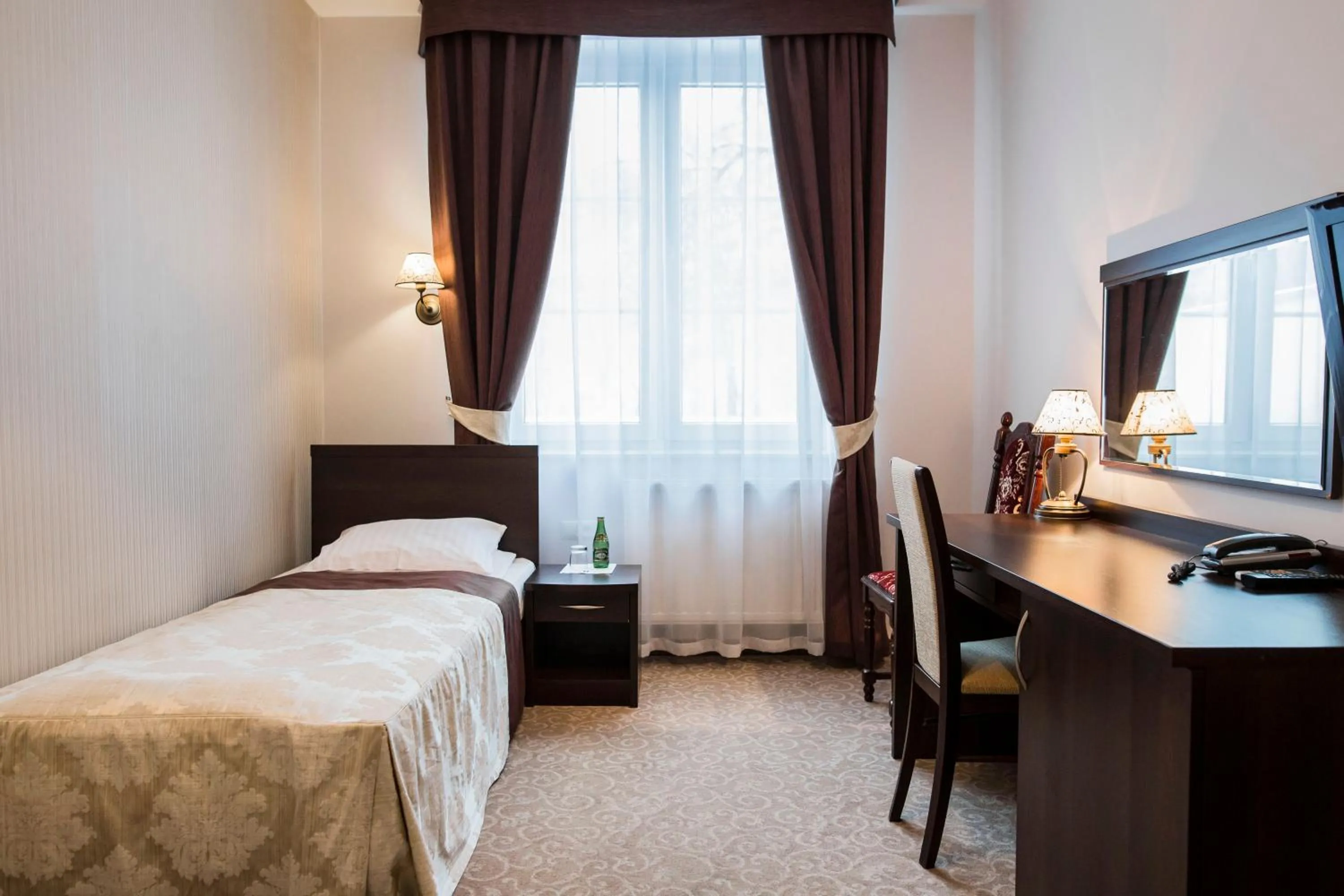 Bed in Dwór Dwikozy