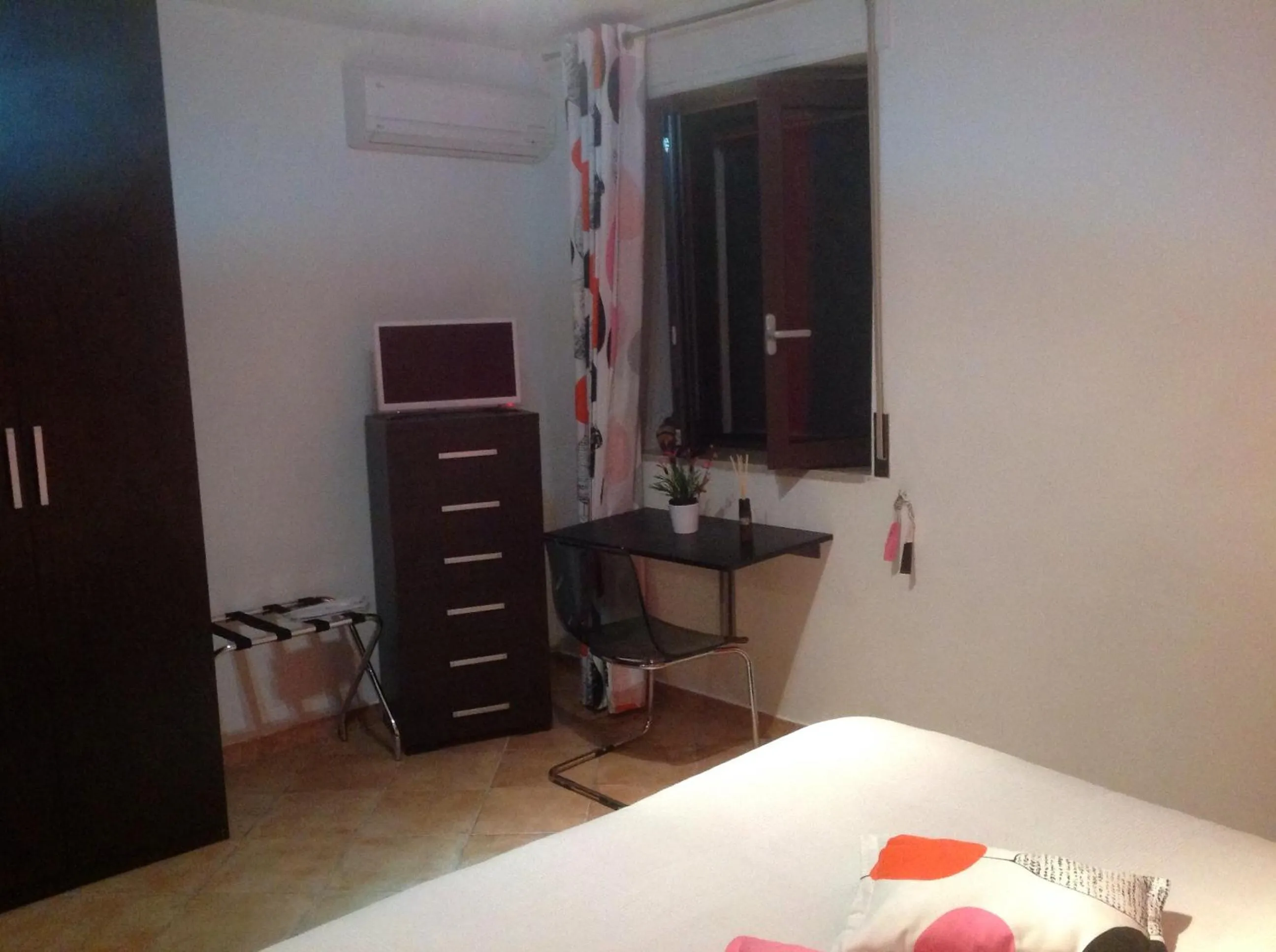 Photo of the whole room, Bed in La Vecchia Taverna B&B