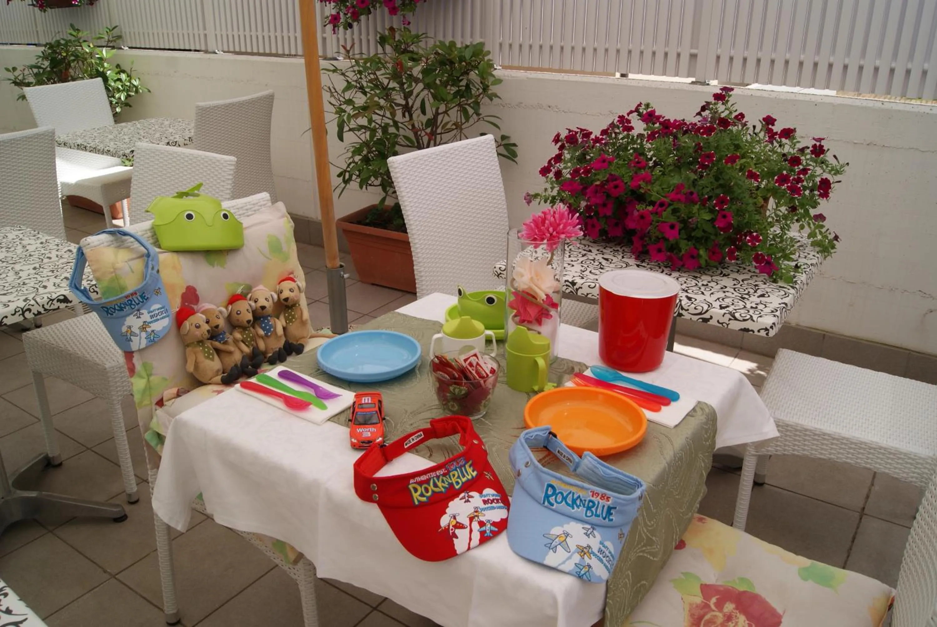 Entertainment in Residence Aprilia