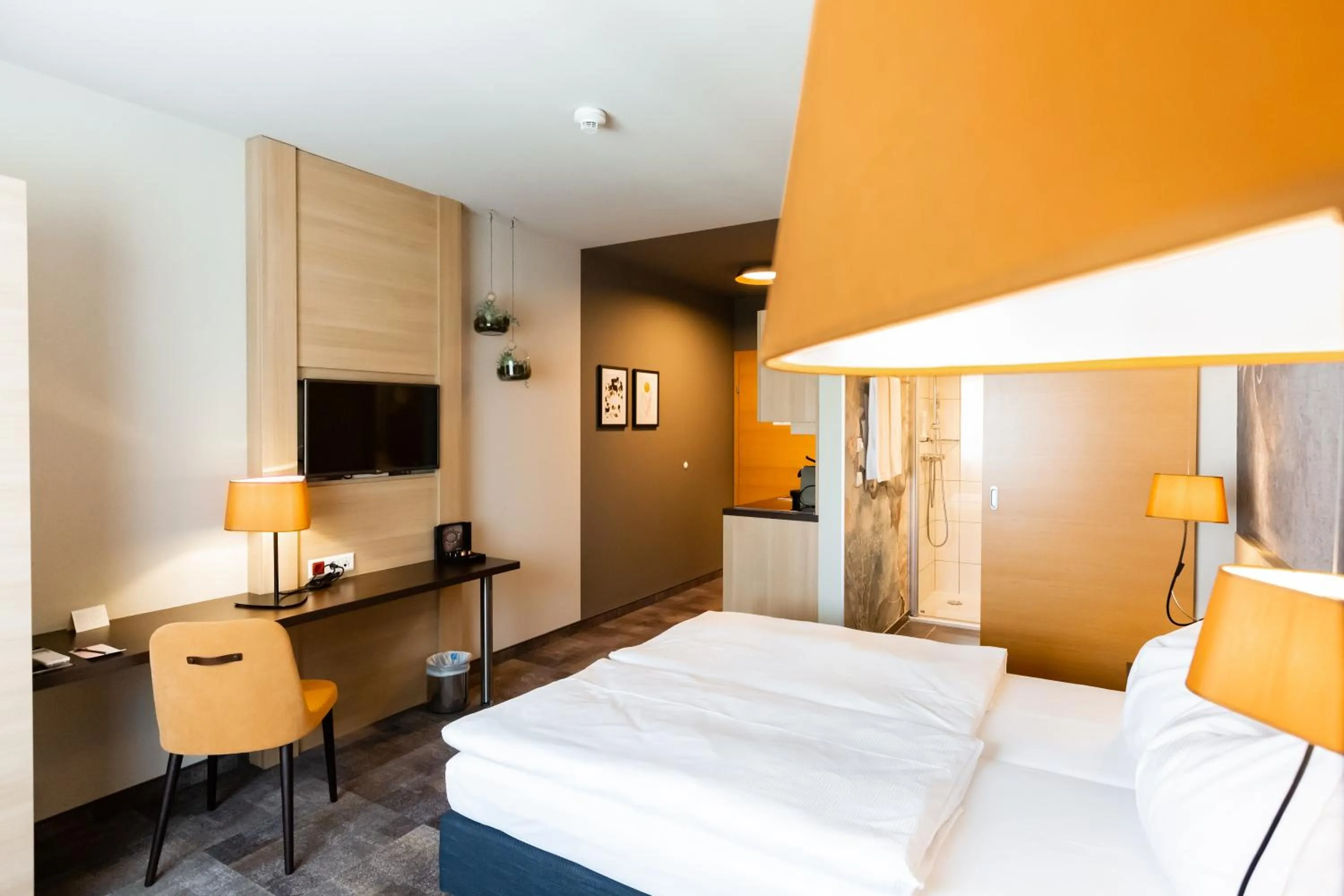 Photo of the whole room, Bed in Hotel Das Himberg