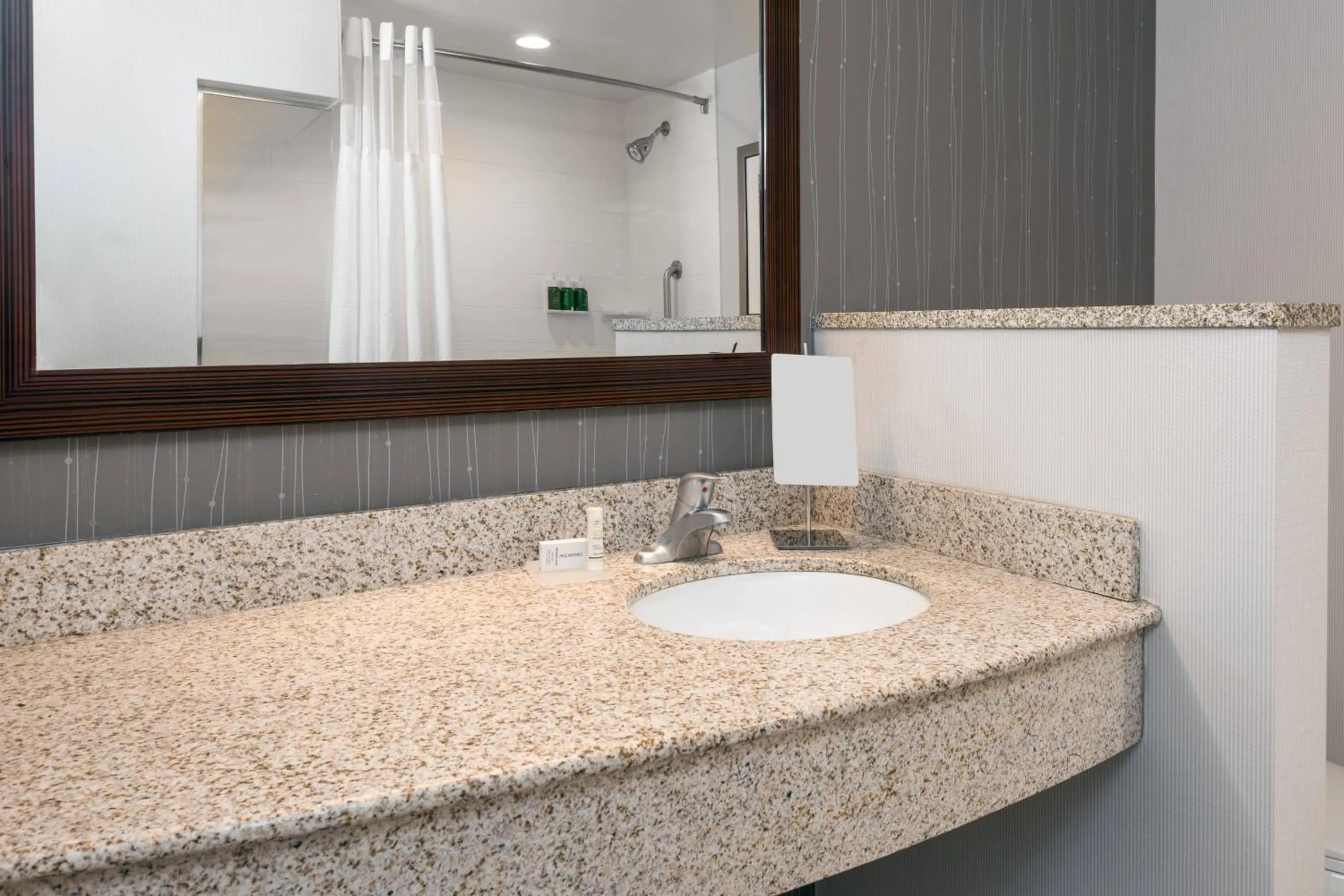 Bathroom in Courtyard by Marriott Buffalo Airport