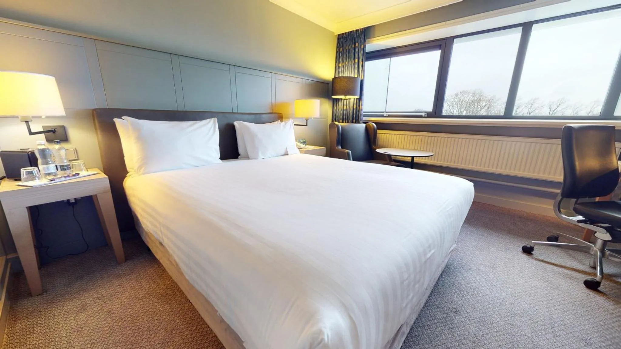 Photo of the whole room, Bed in Holiday Inn Cardiff City Centre by IHG