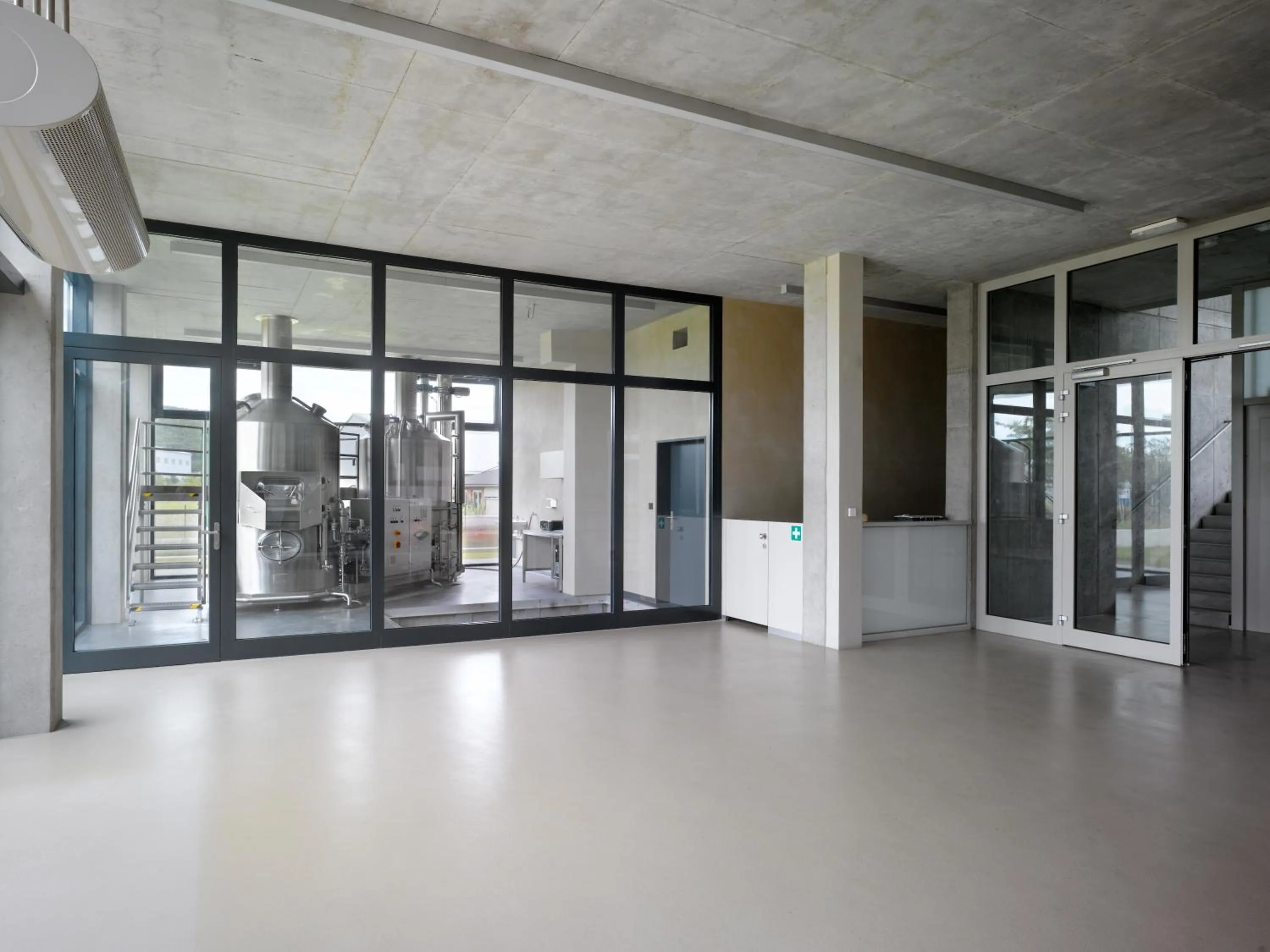 Lobby or reception in Pivotel MMX