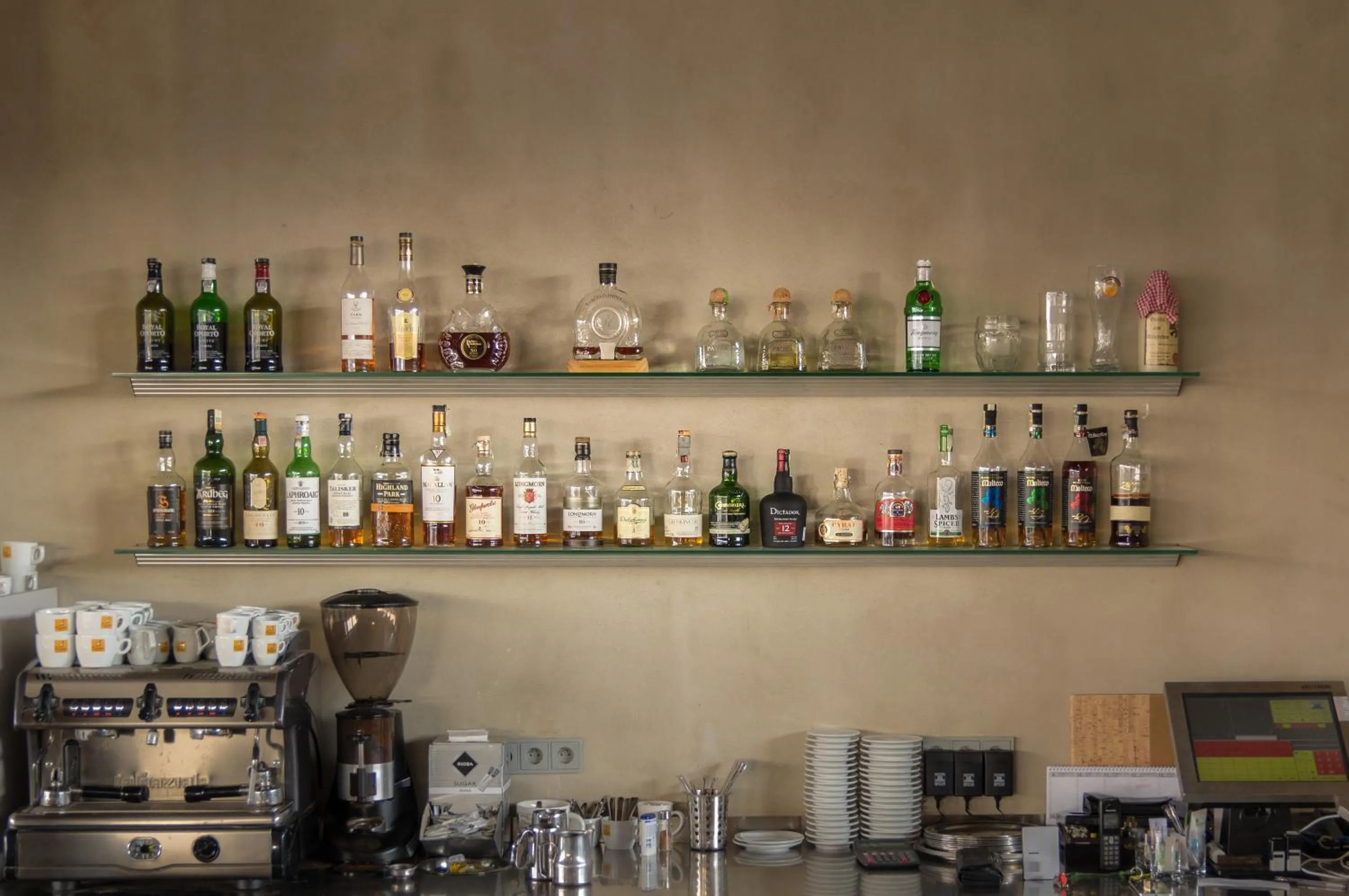 Drinks in Pivotel MMX