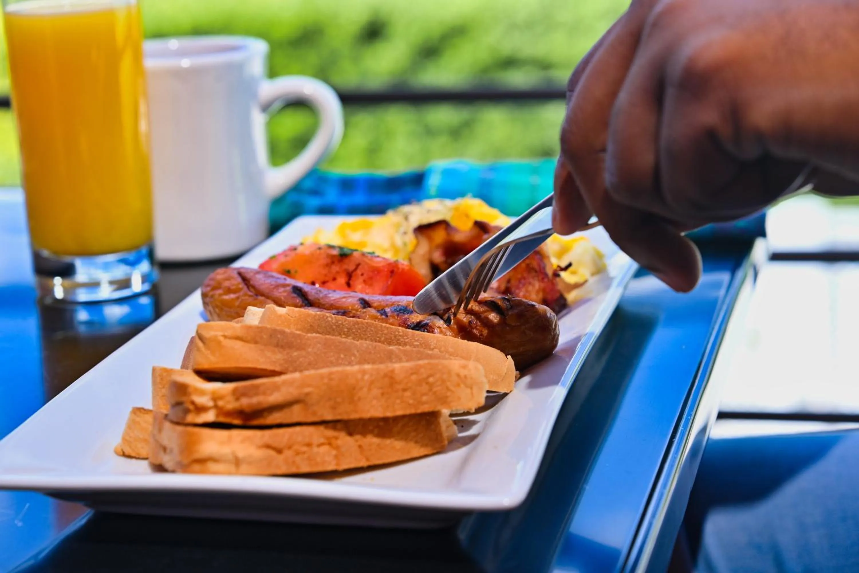 Food and drinks in Melbourne Inn